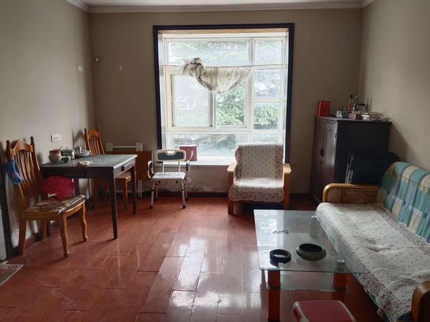 河西小区一期 70平 两室一厅 简装出租 采光好随时看房_2