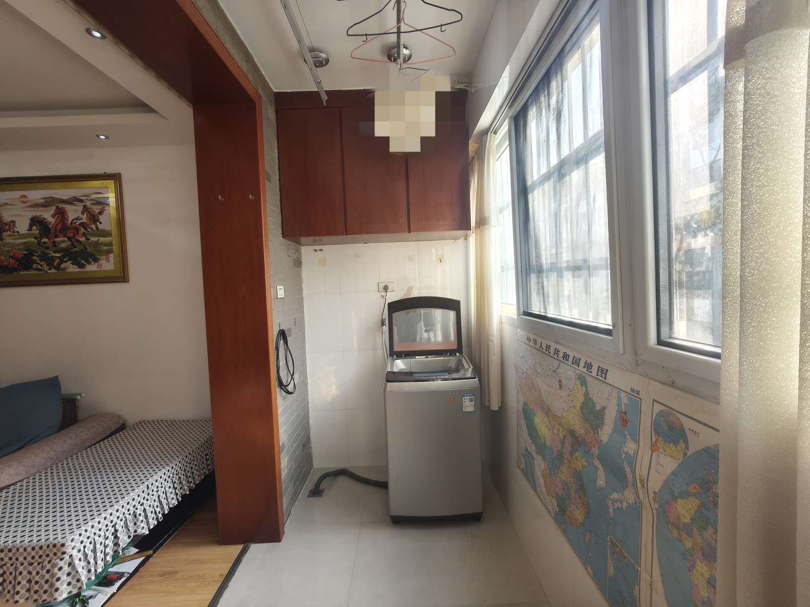 卧龙山庄东区90平南北通透三室满两年普装宜居_8