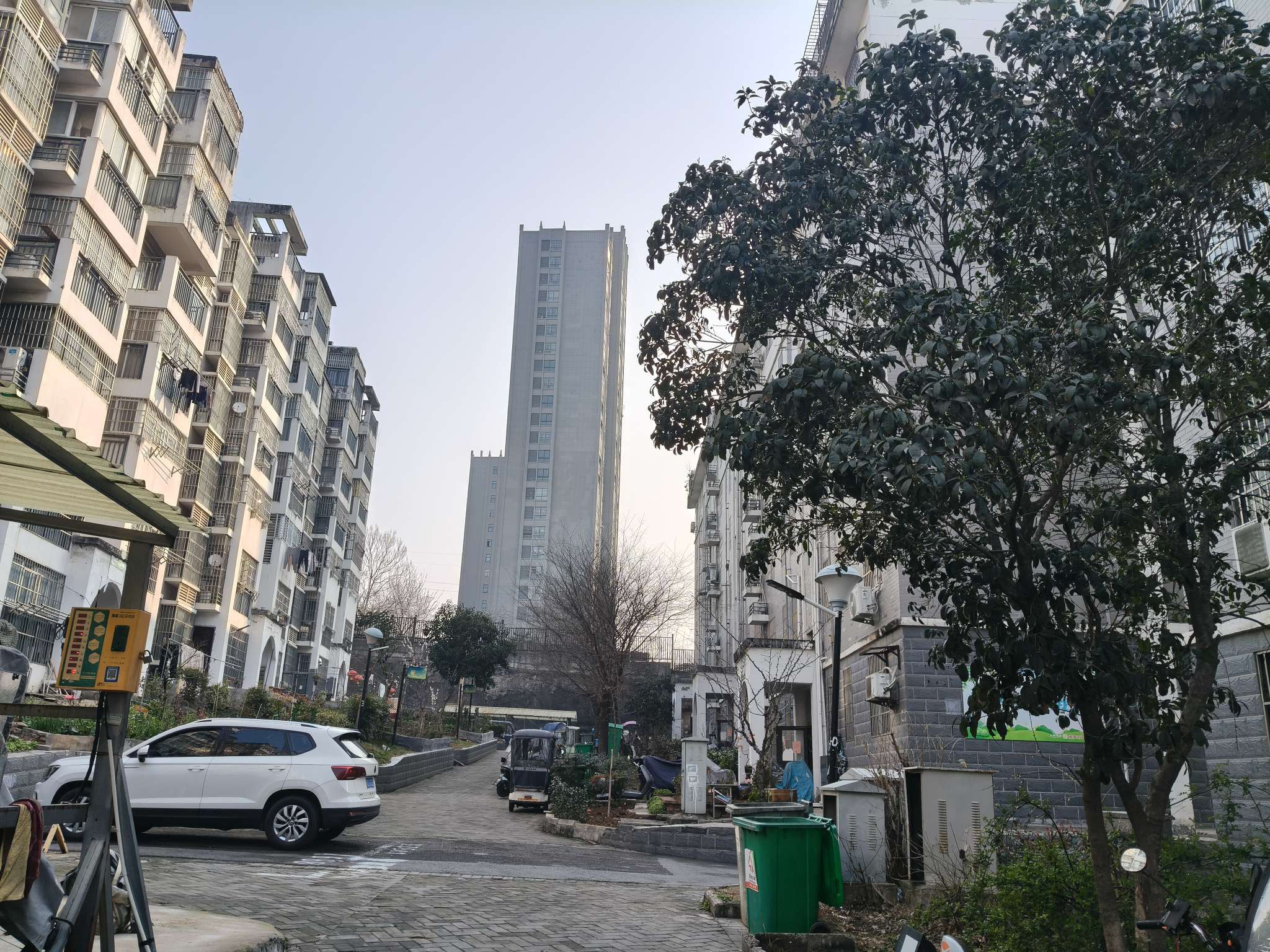 卧龙山庄东区 90平 南向三室 交通便利 满两年_13