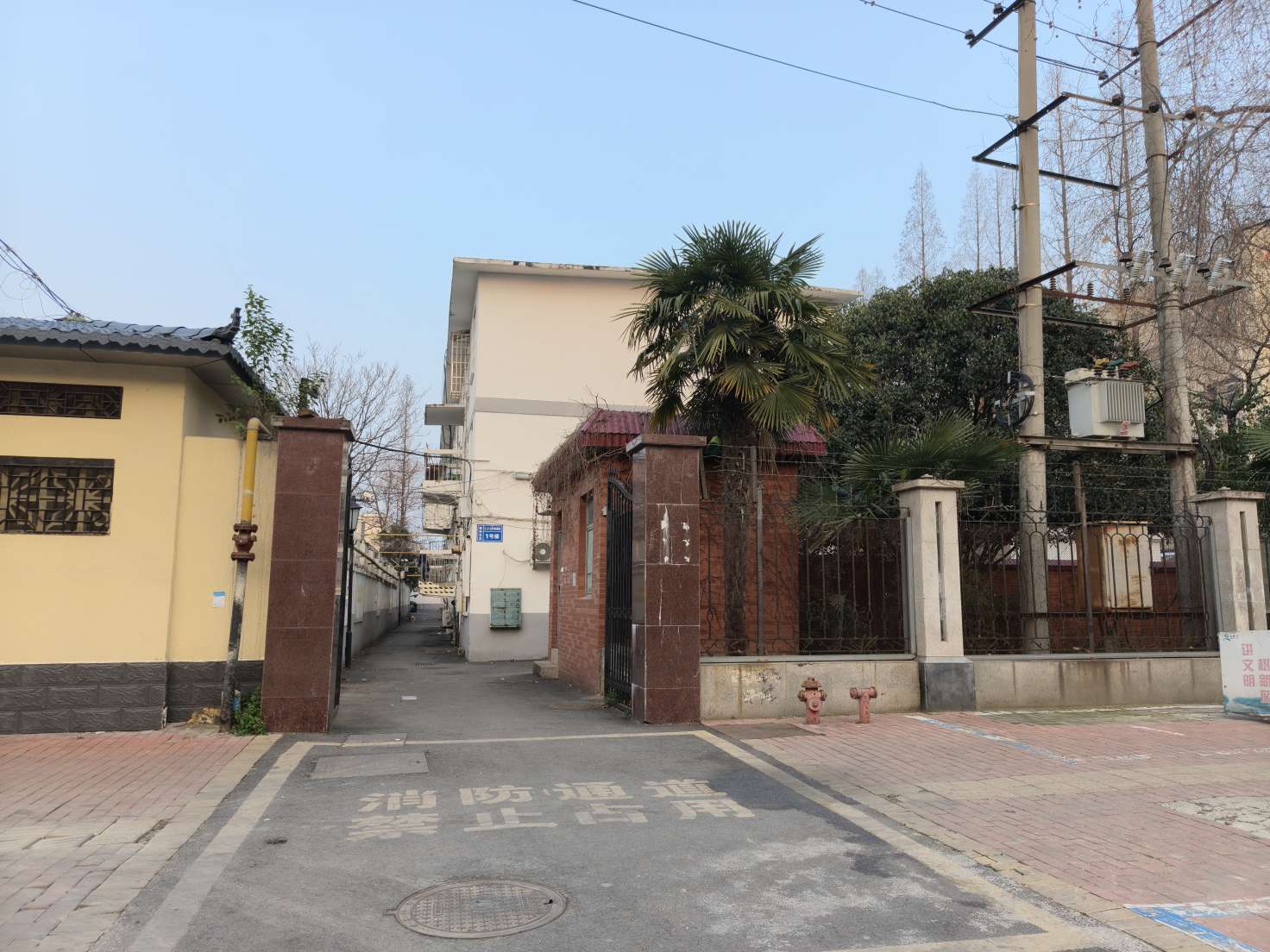 二十三中家属楼 60平 两室一厅 学区房 交通便利 随时看房_12