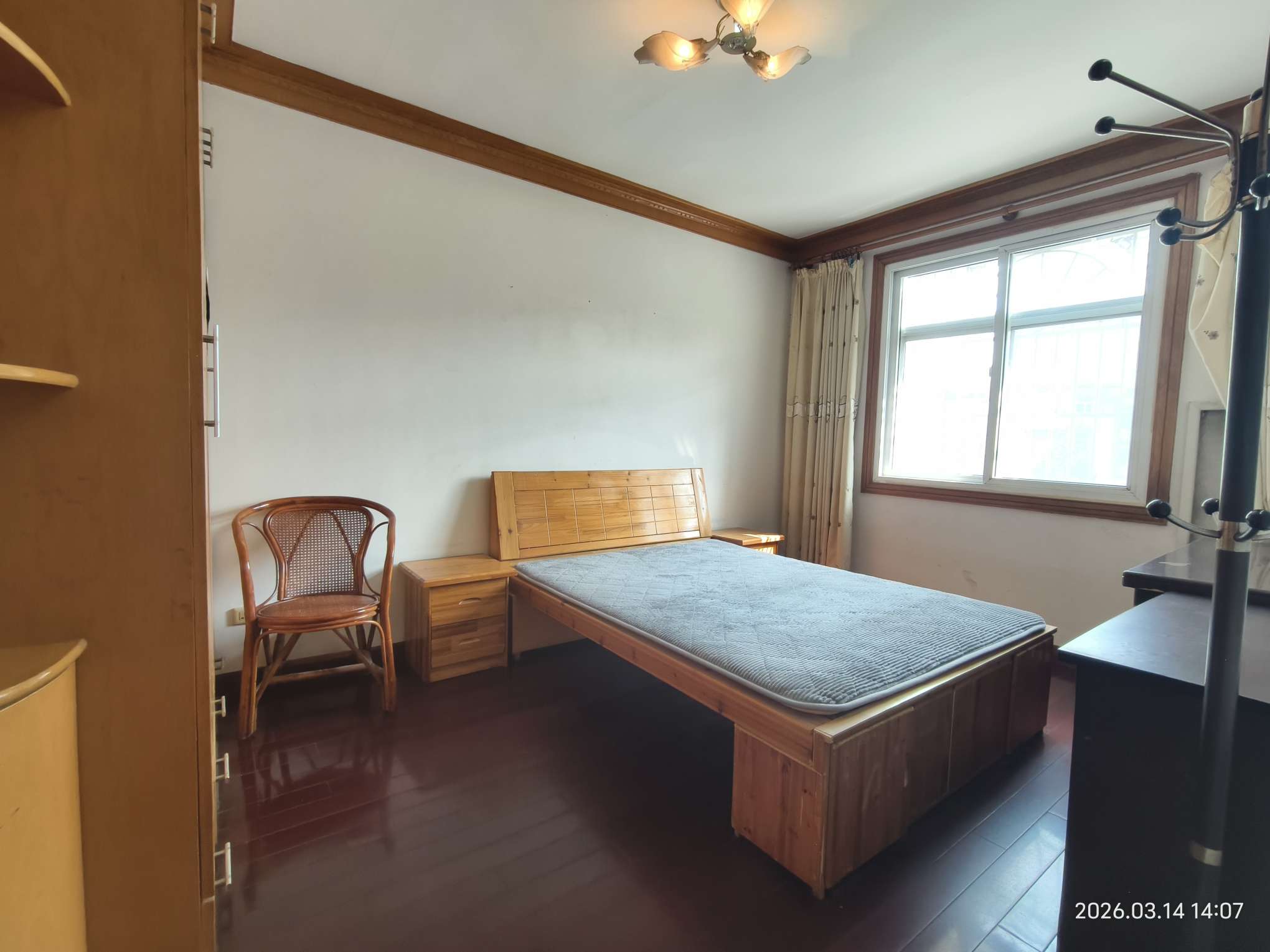 前锋一村 72平米实际面积80左右四楼全装家具家电齐全_5