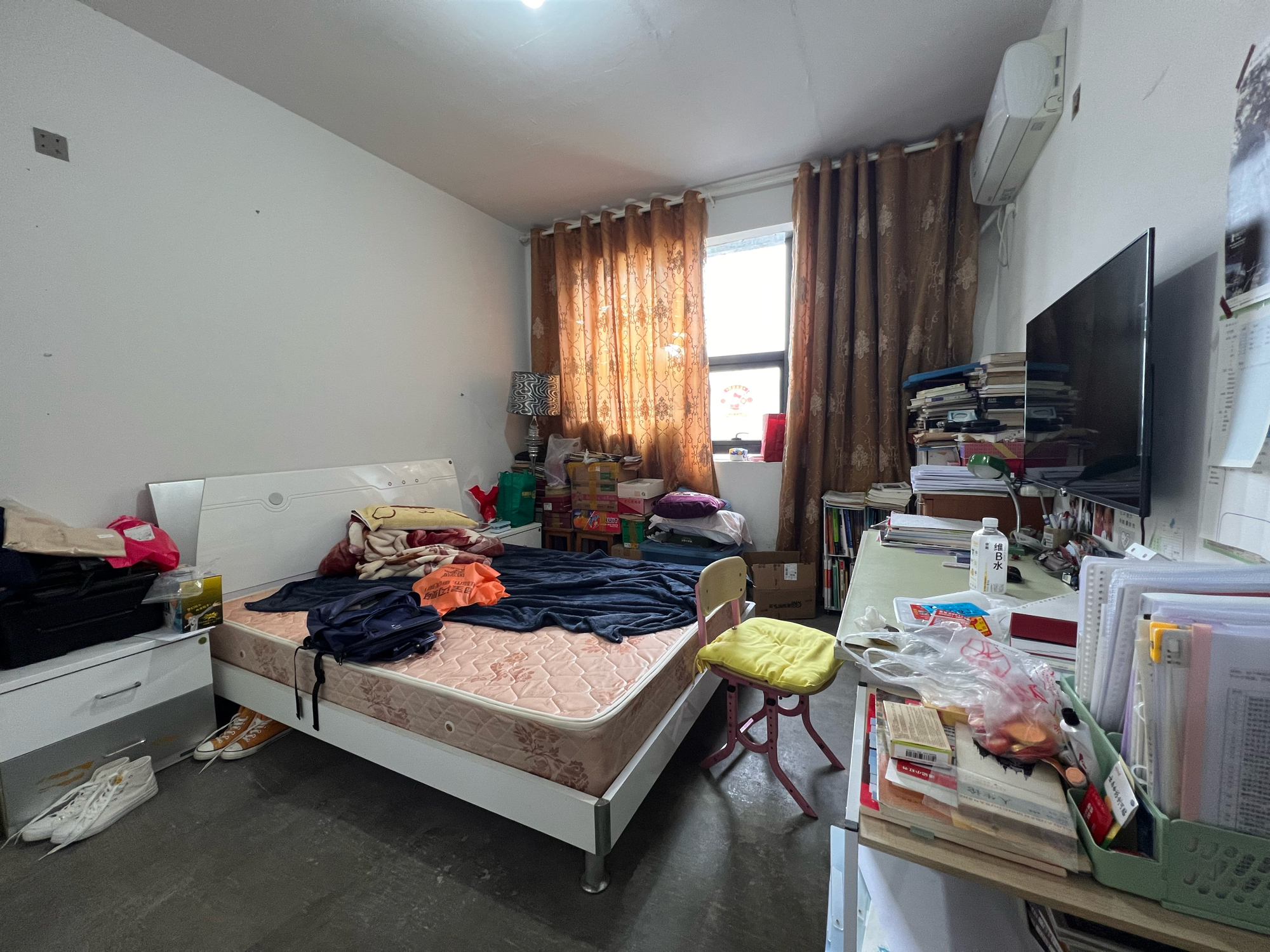 金地环球港 111平 三室两厅 满两年 毛坯 单价3769元/平_2