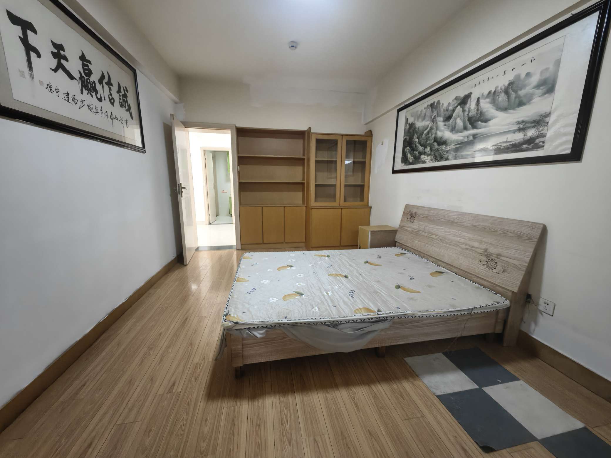 龙湖路一号107平方出租 家具家电齐全拎包可住_2