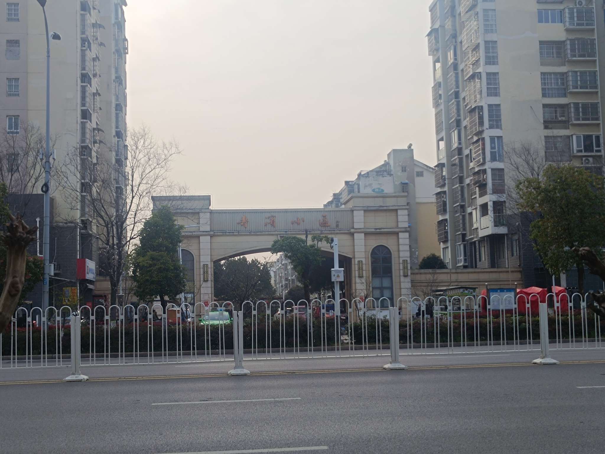 寿滨小区，2室2厅，顶楼复式，毛坯出售。_7