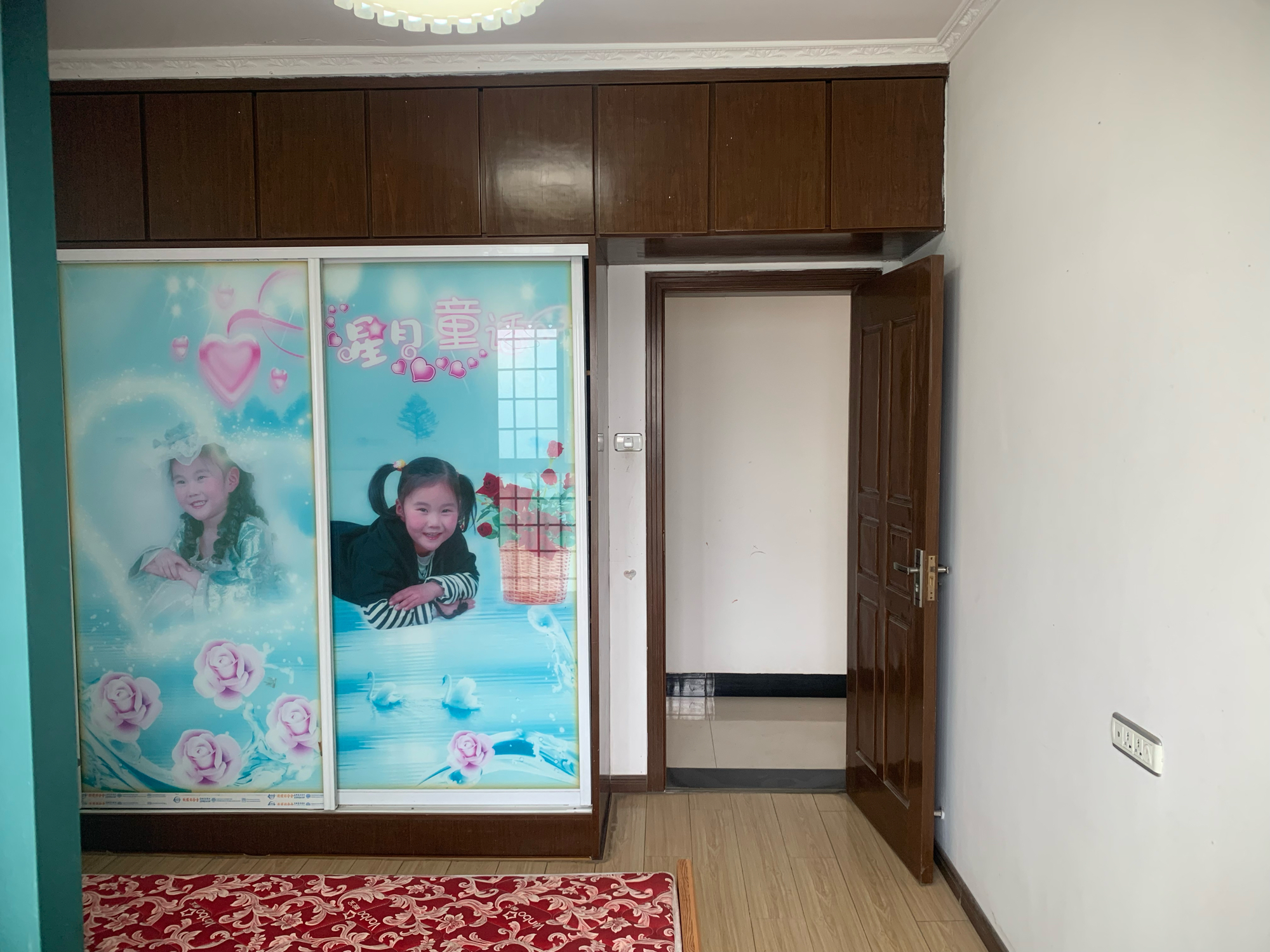 绿城花园三室两厅简装出租_7