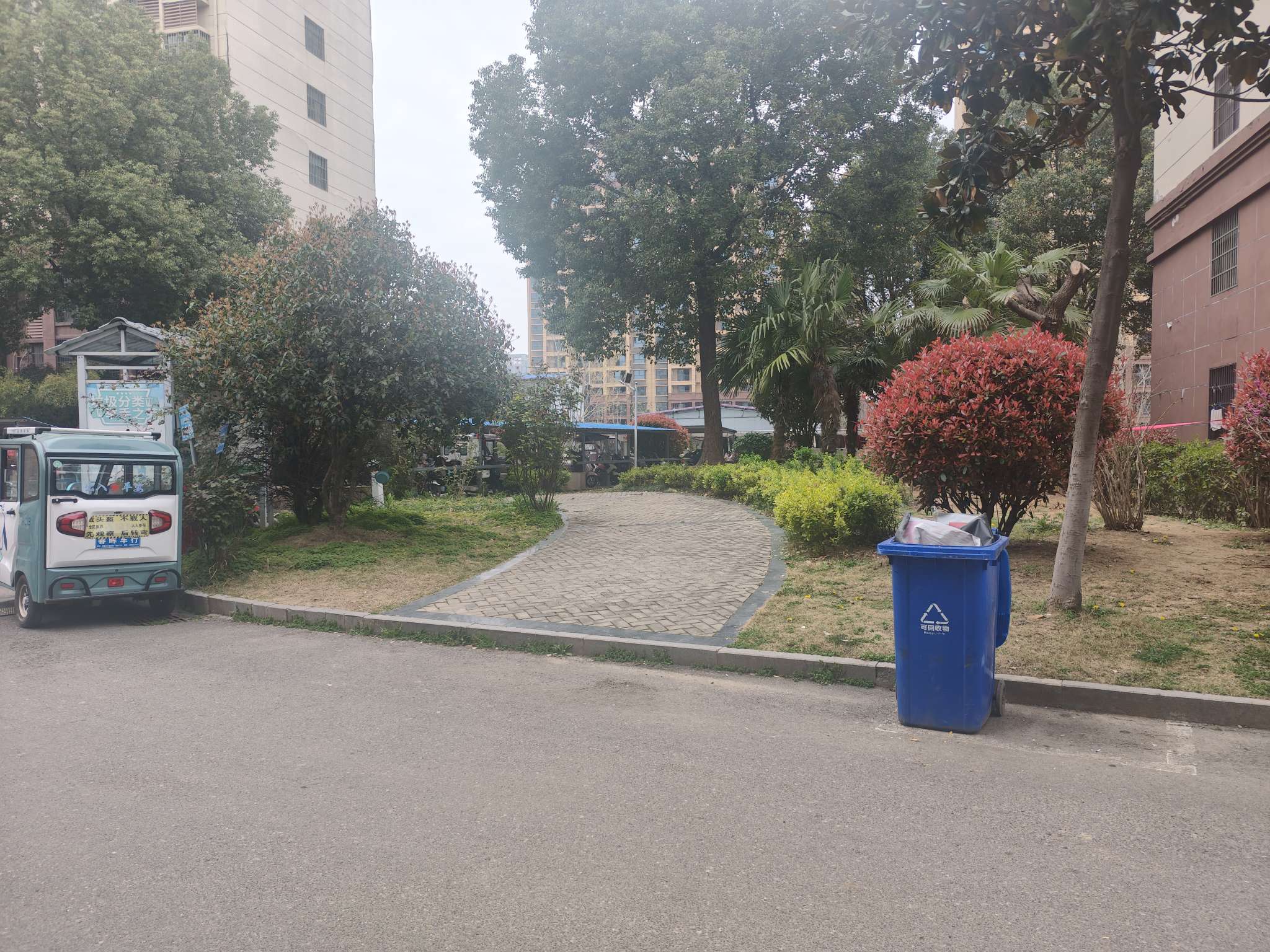 泰府名邸 100平 南向三室两厅 毛坯高楼层 随时看房_10