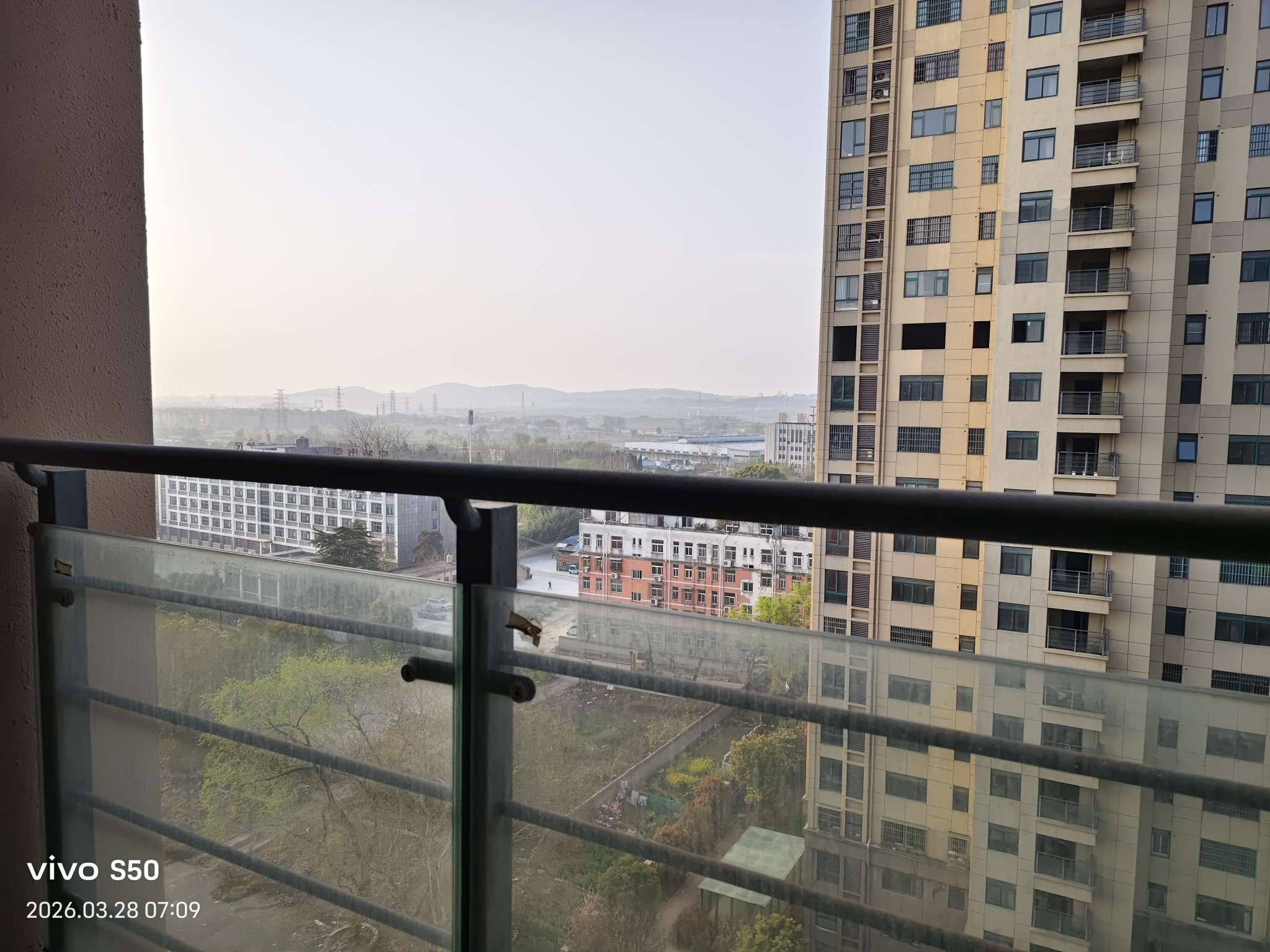 幸福家园 65平 朝南两室 满五唯一 毛坯_12