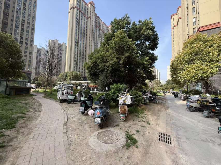 碧荷庭 88平 精装两室两厅 学区房 交通便利 随时看房_11