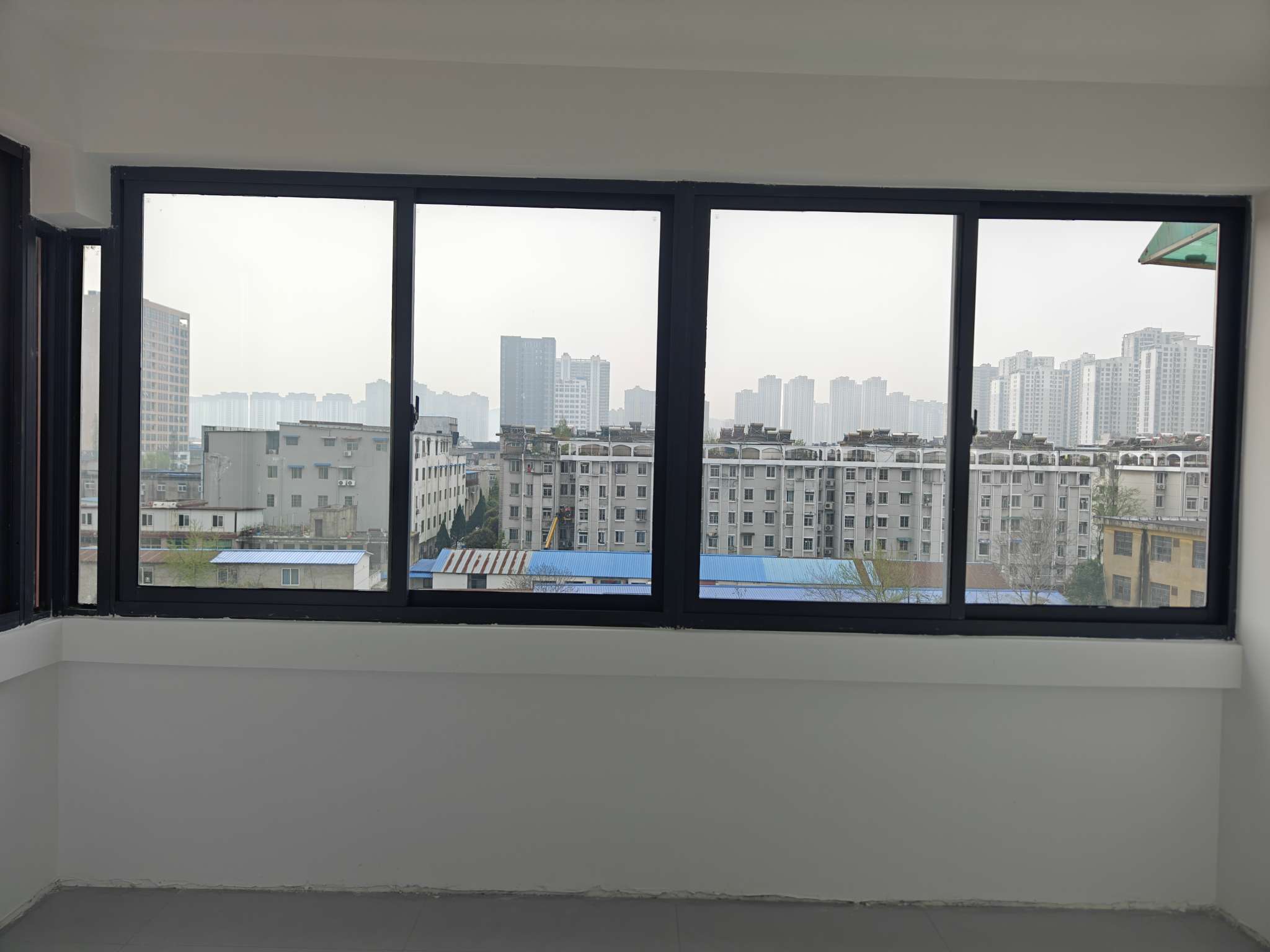 海达花园3室2厅普装好房急售随时看房_9