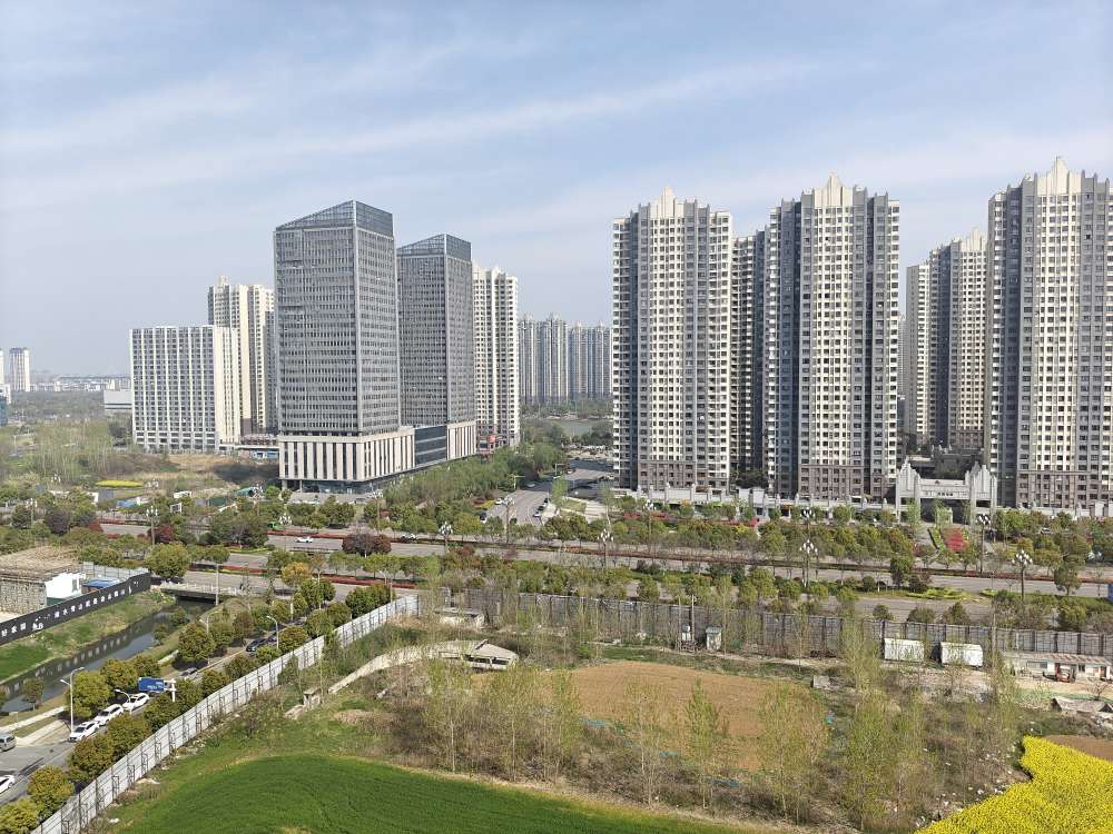 钻石星座 96平 精装三室 满两年 采光好配套齐全_12