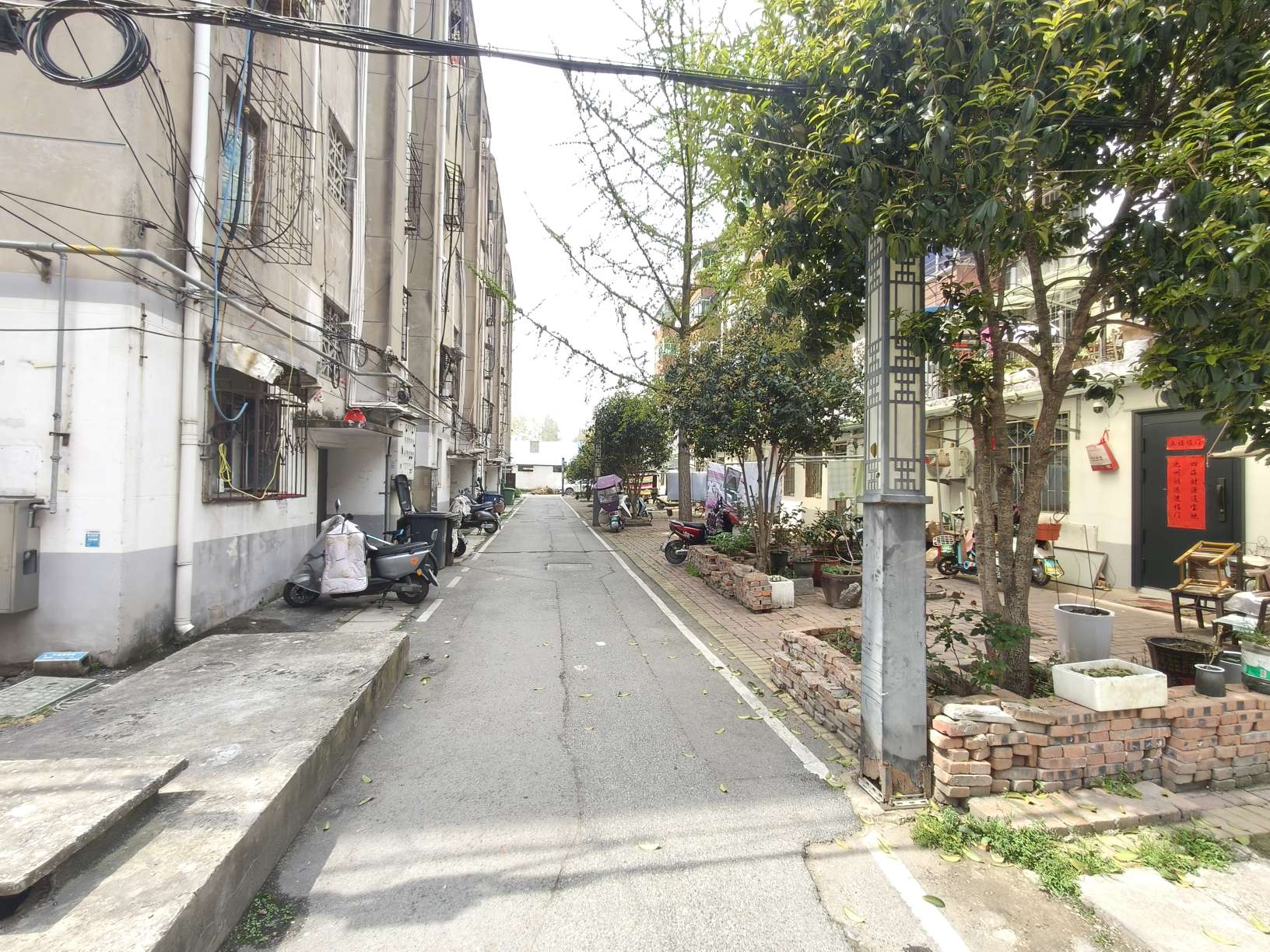 芳草园西村 60平两室 简装出租 交通便利_9