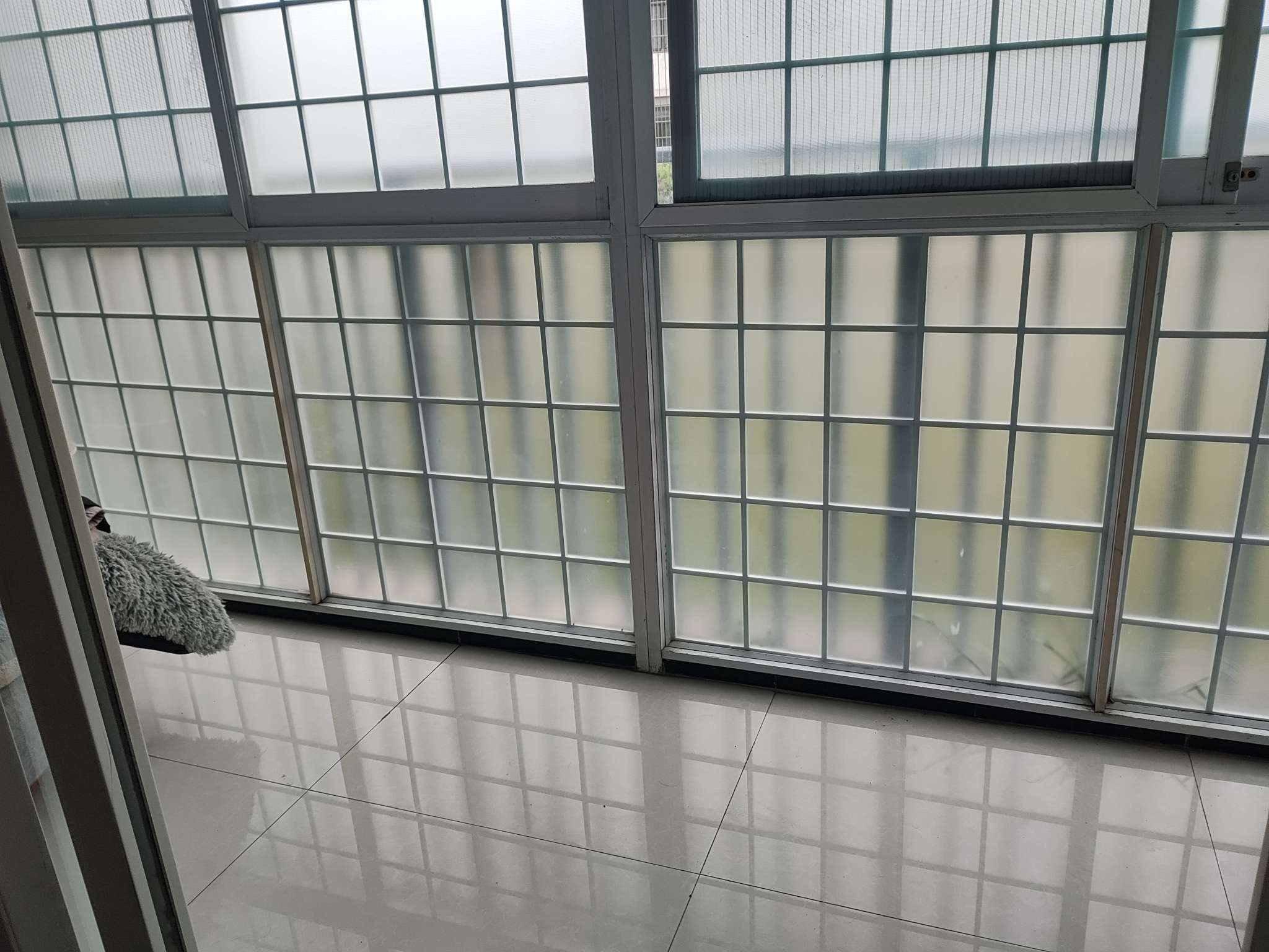卧龙山庄精装修3室保持不错_18