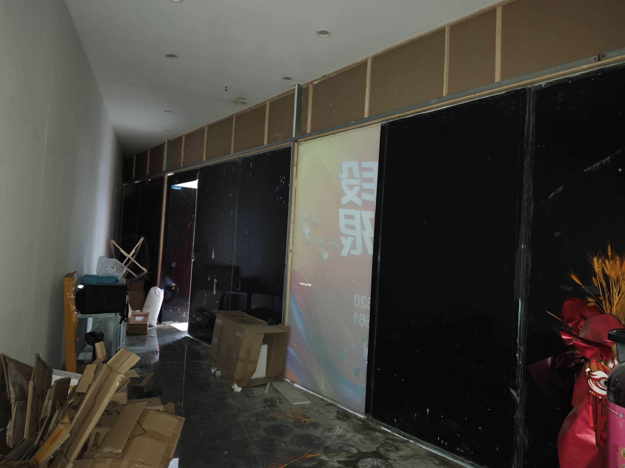 京澳广场 31平临街旺铺 优质地段 人流密集 毛坯出租_5