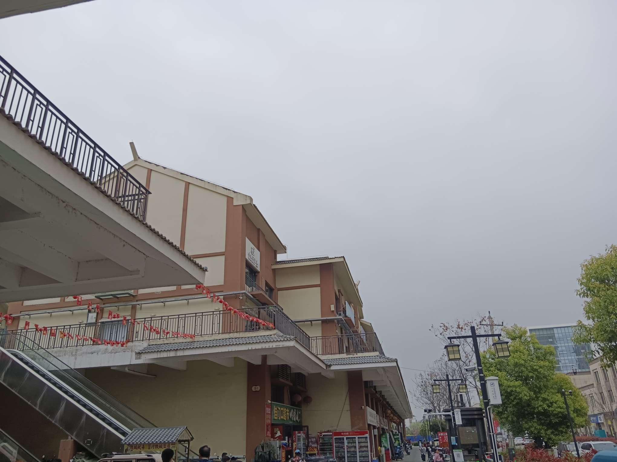 锦天花鸟鱼虫市场 40平商铺 有上下水 简装出租投资两相宜_11