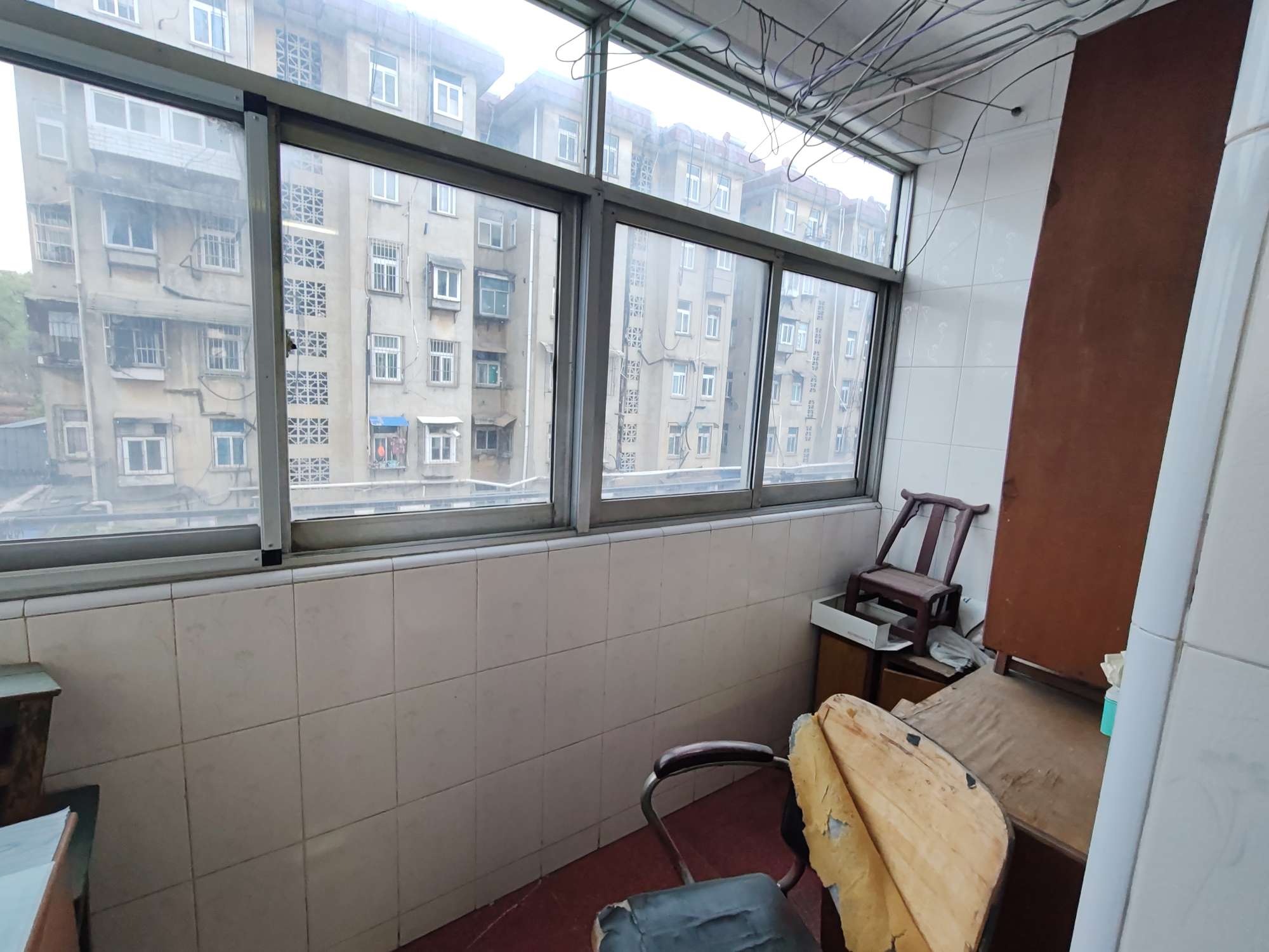 合成村 69平 两室一厅 交通便利 简装出租_8