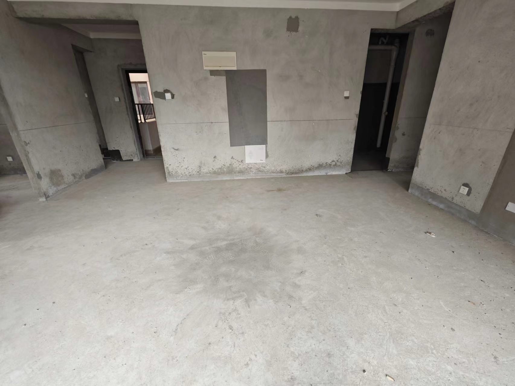 漫悦湾139平 四室两厅 毛坯南向 免税学区房 交通便利_2