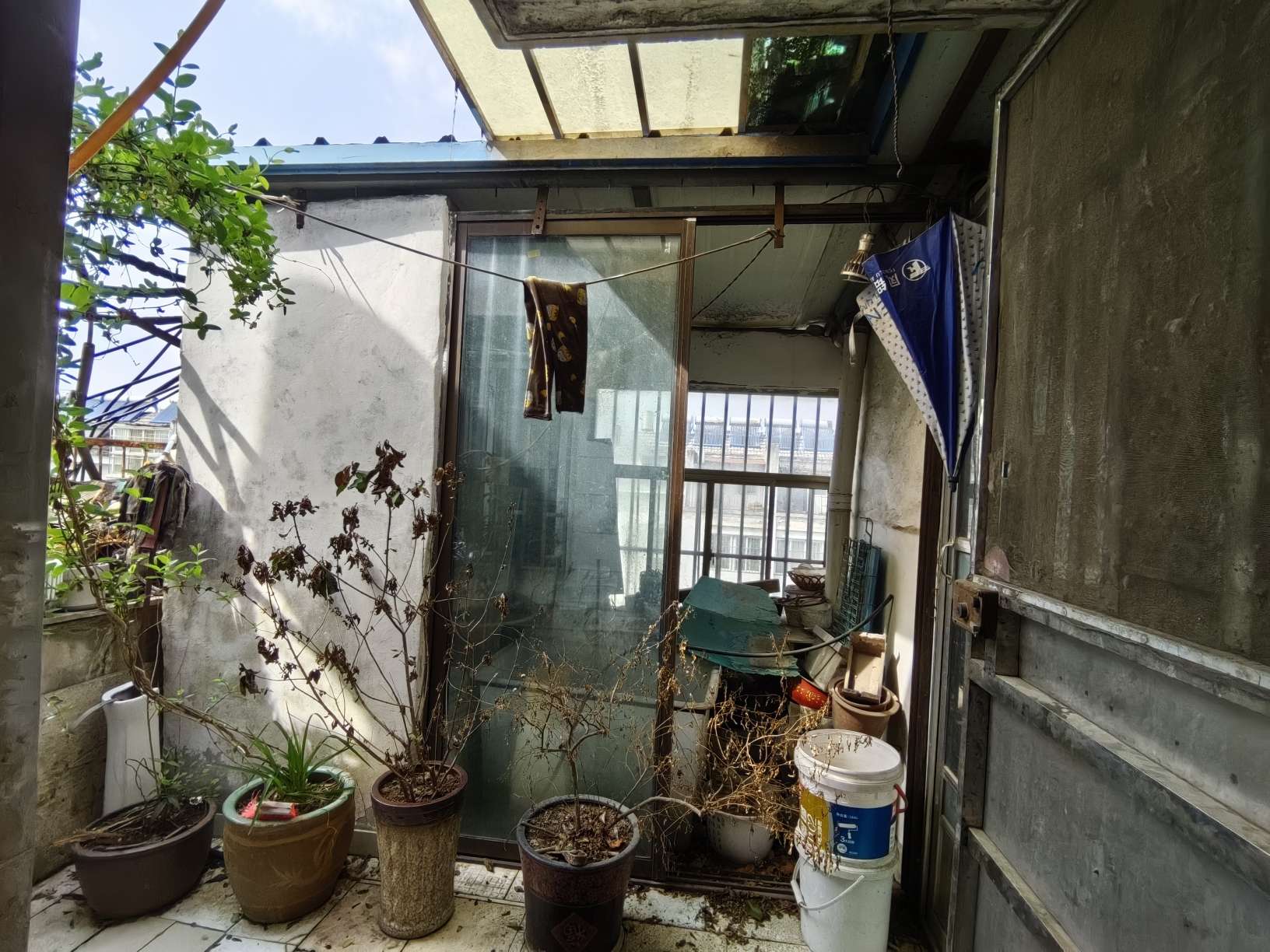 范圩小区 79平 两室一厅 满两年 简装好房_12