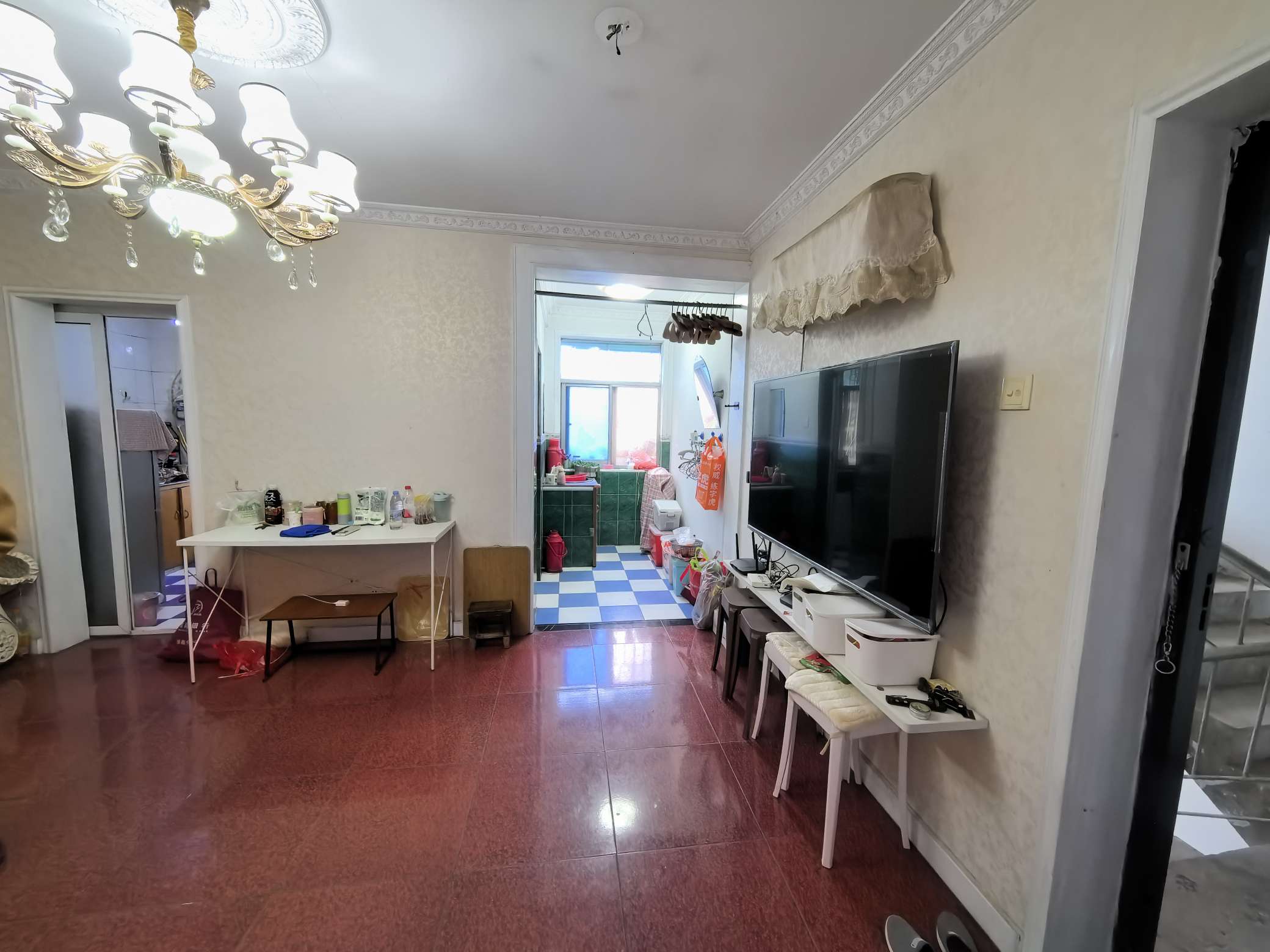 香港街花园小区 69平 两室一厅 南向采光好 配套齐全_3