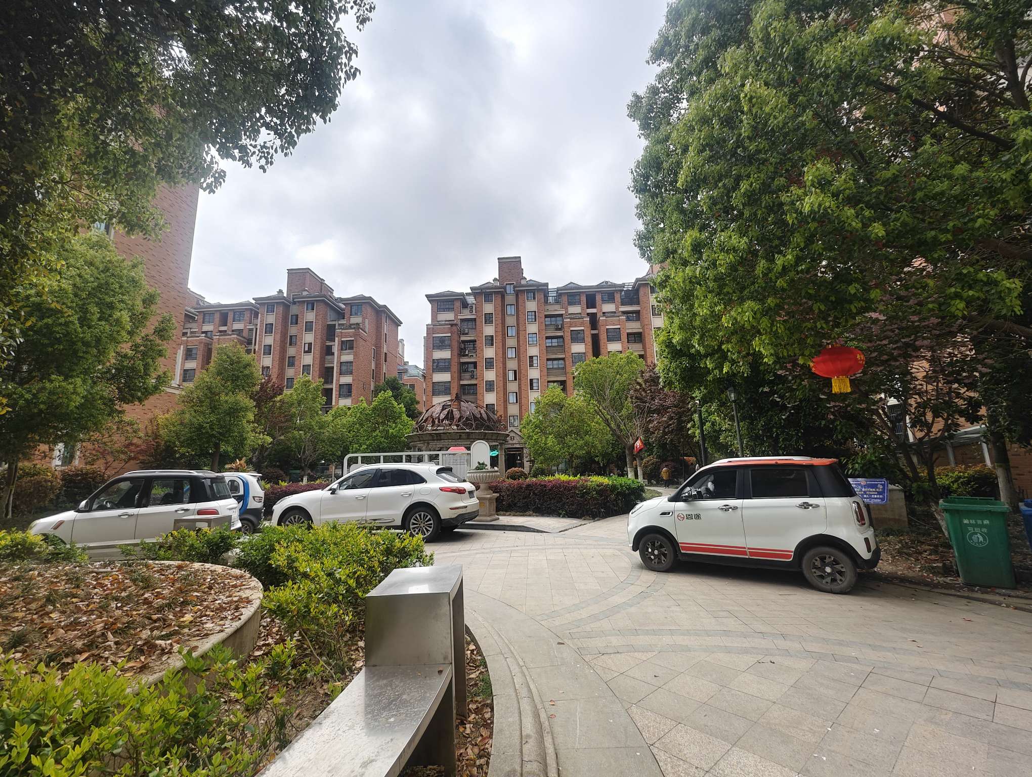 翰林首府 106平 三室两厅 满两年 交通便利 学区房_7
