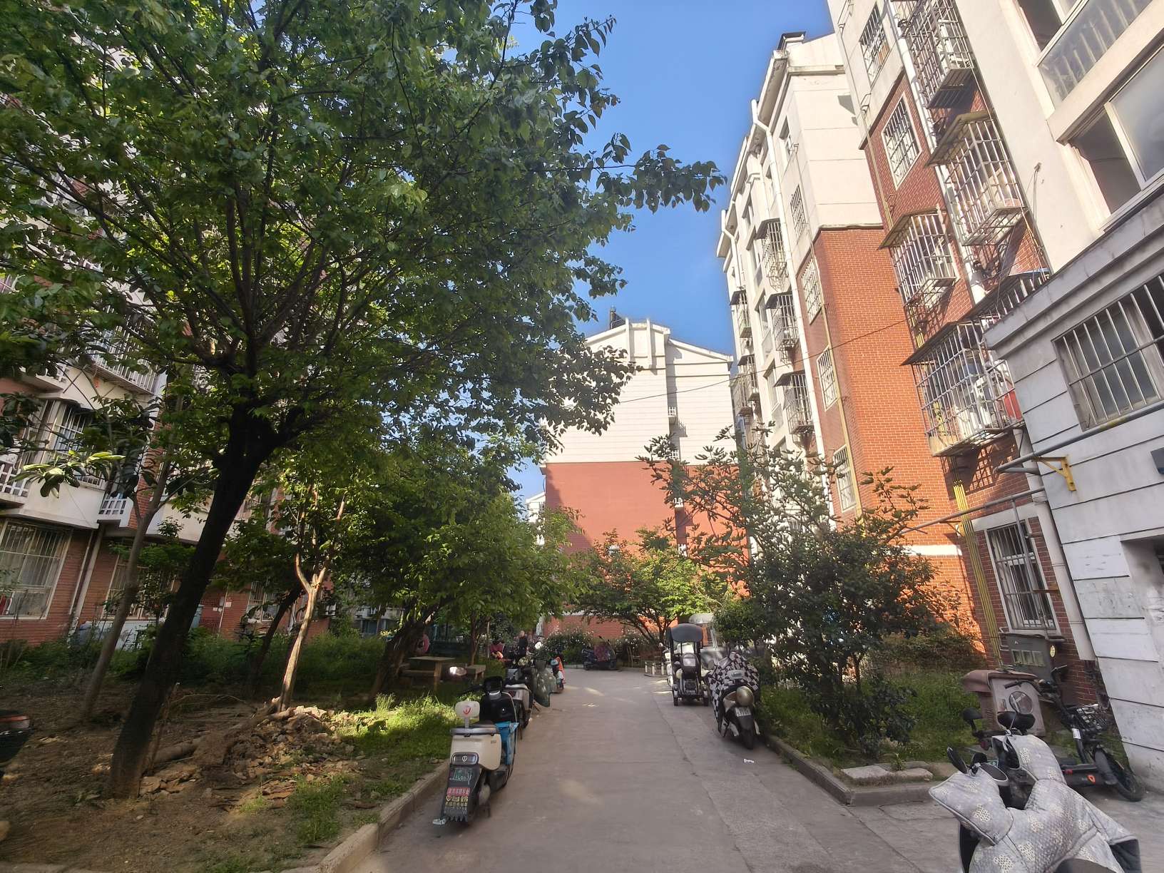 谢三村东区 95平 三室一厅 交通便利 配套齐全 简装好房_13