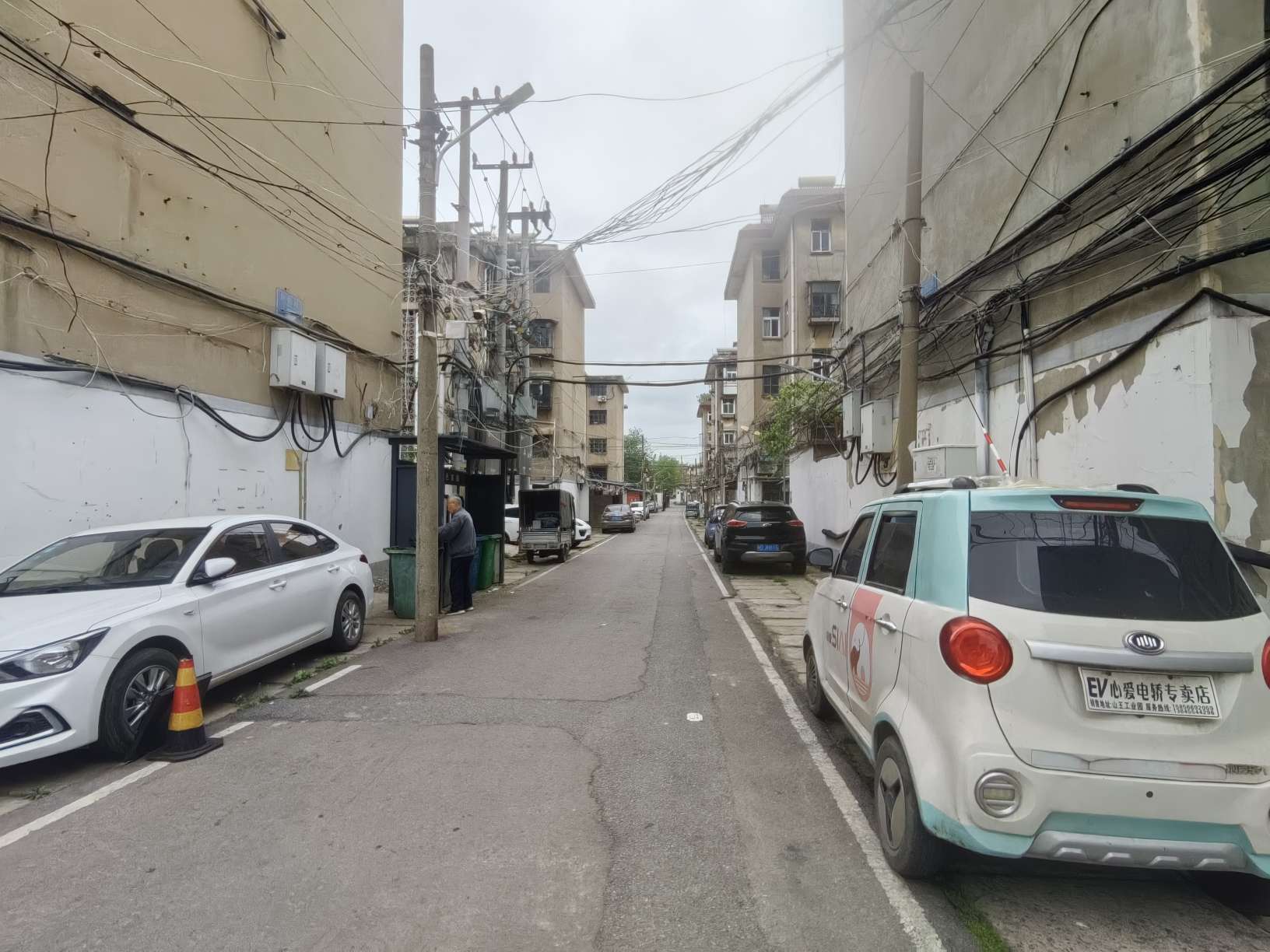 医院村 68平 西向两室 学区房 采光好 交通便利 简装_10