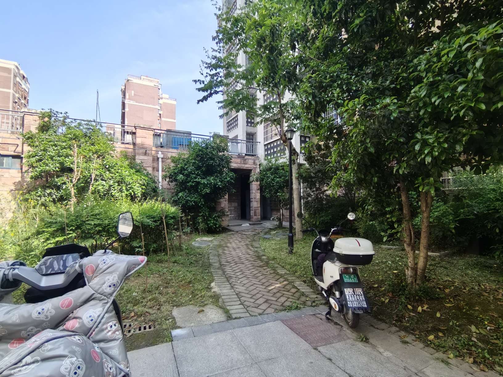瀚城一期 85平 南向两室两厅 交通便利学区房 普装好房_2