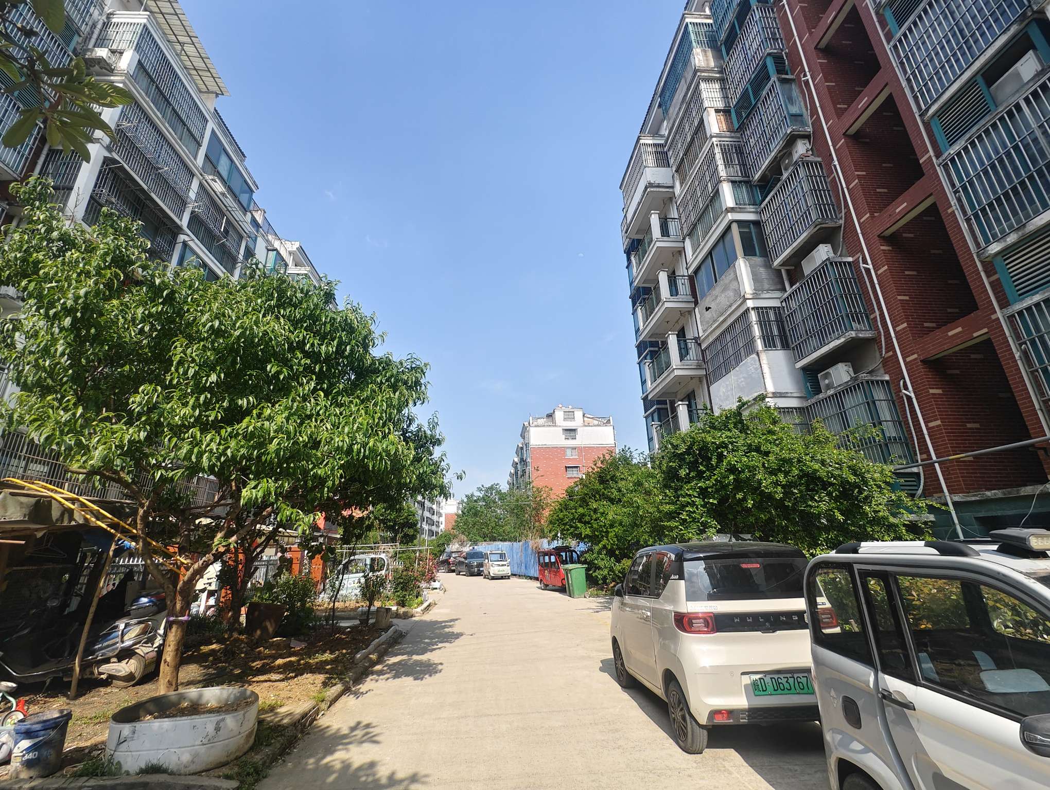 定湖花园 85平 两室两厅 交通便利 学区房 简装诚意出售_12