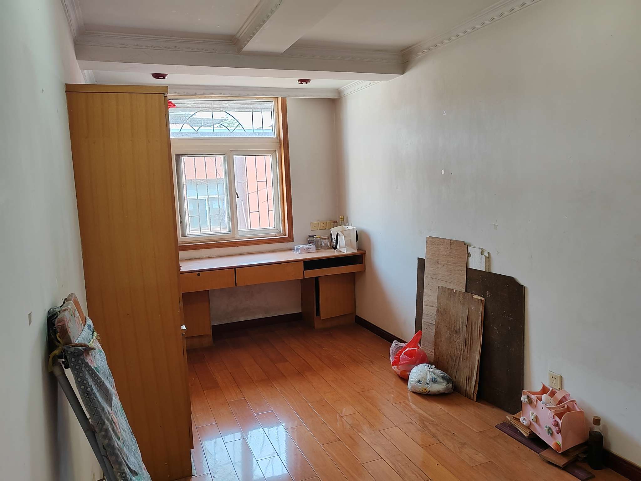 正发小区 110平 全南三居 学区房 普装好房_5