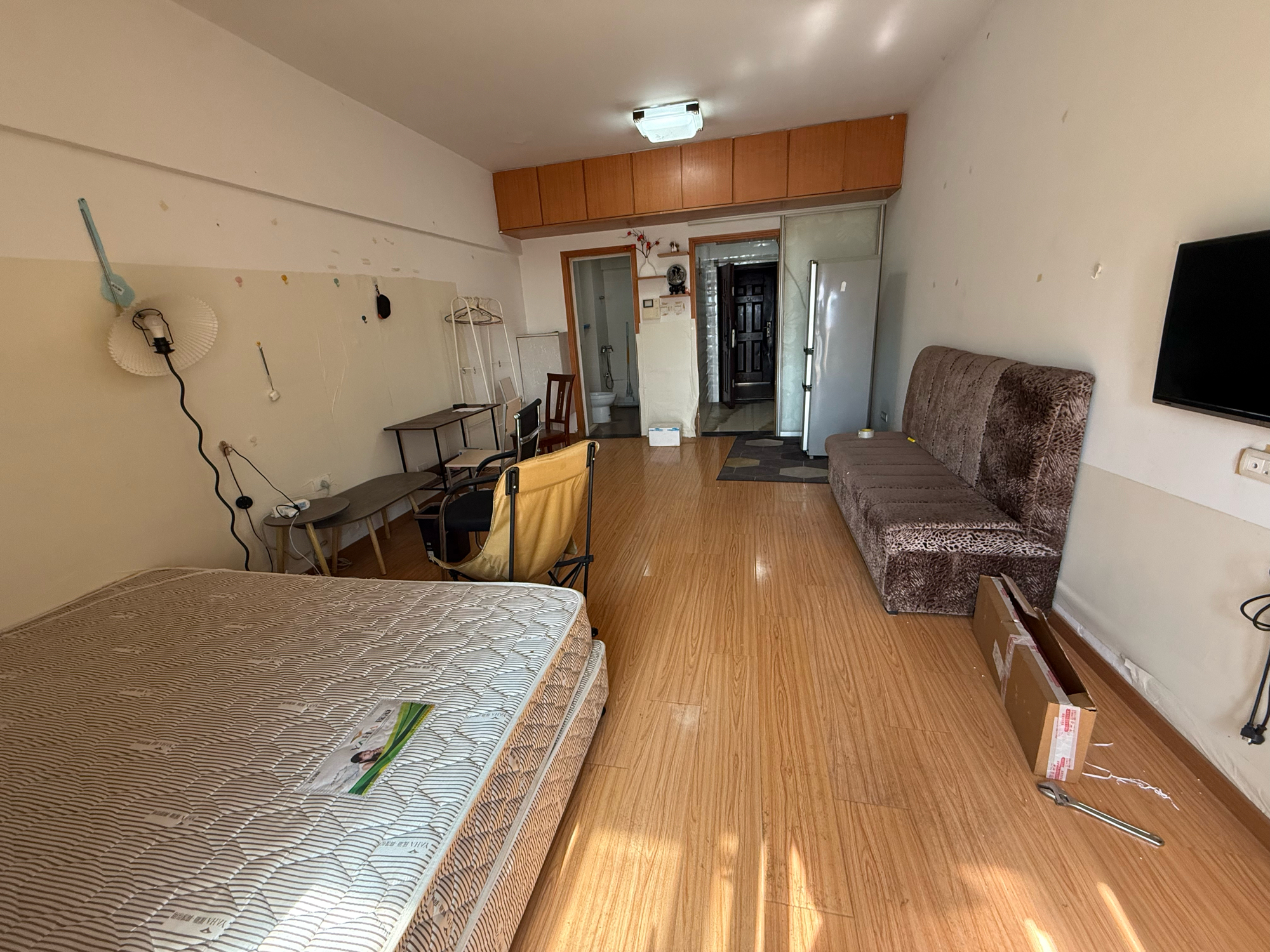龙湖路一号 48平 精装一室一厅 交通便利 配套齐全 月租900元_5