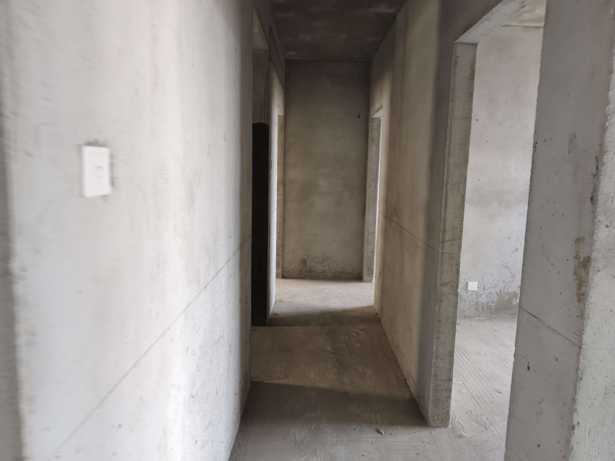 网云小镇 102平三室一厅 南向毛坯 学区房环境好_12