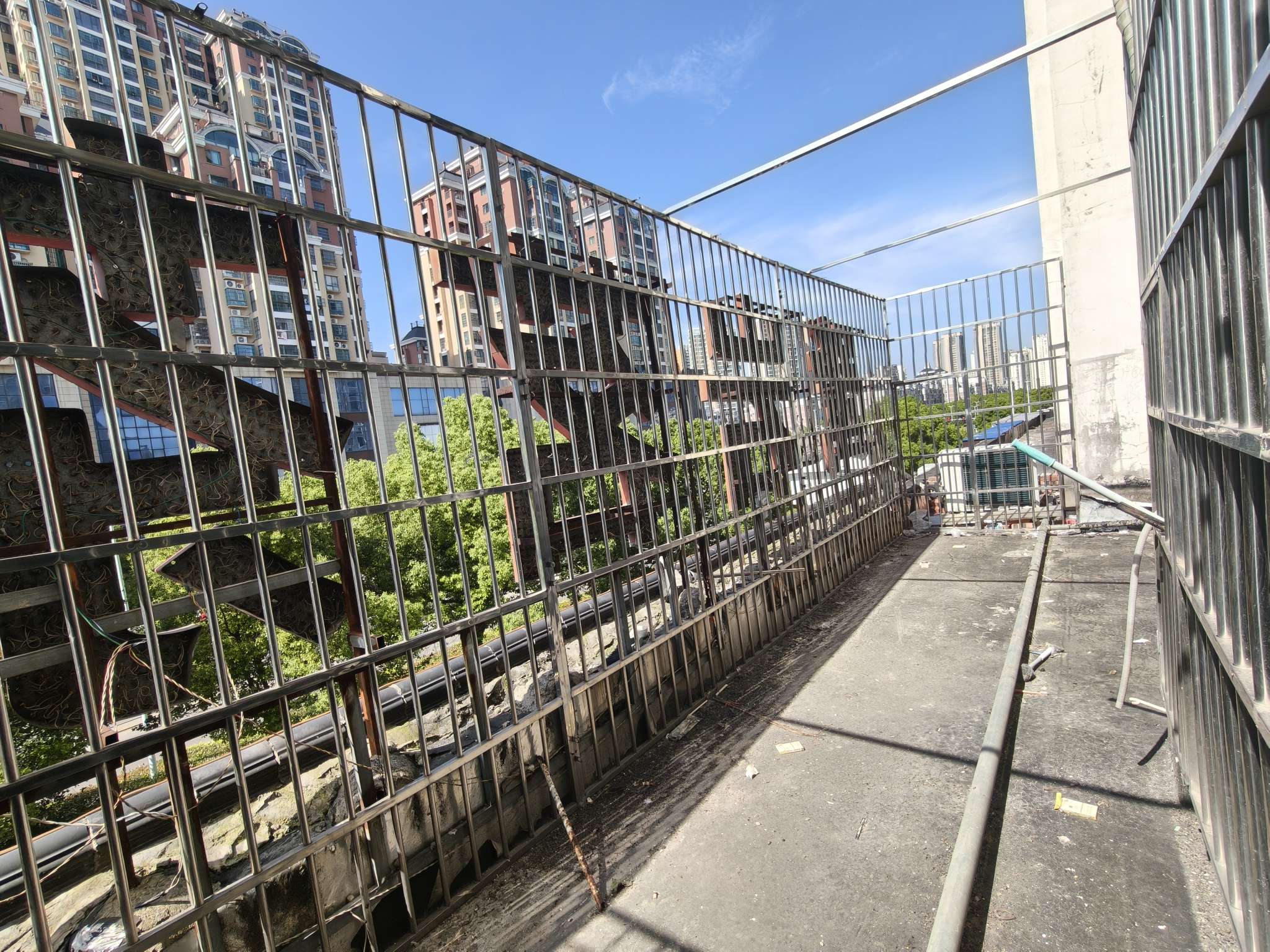 惠利翰林华府 两室两厅 精装修 3楼 电梯房 洞二小西校区_9
