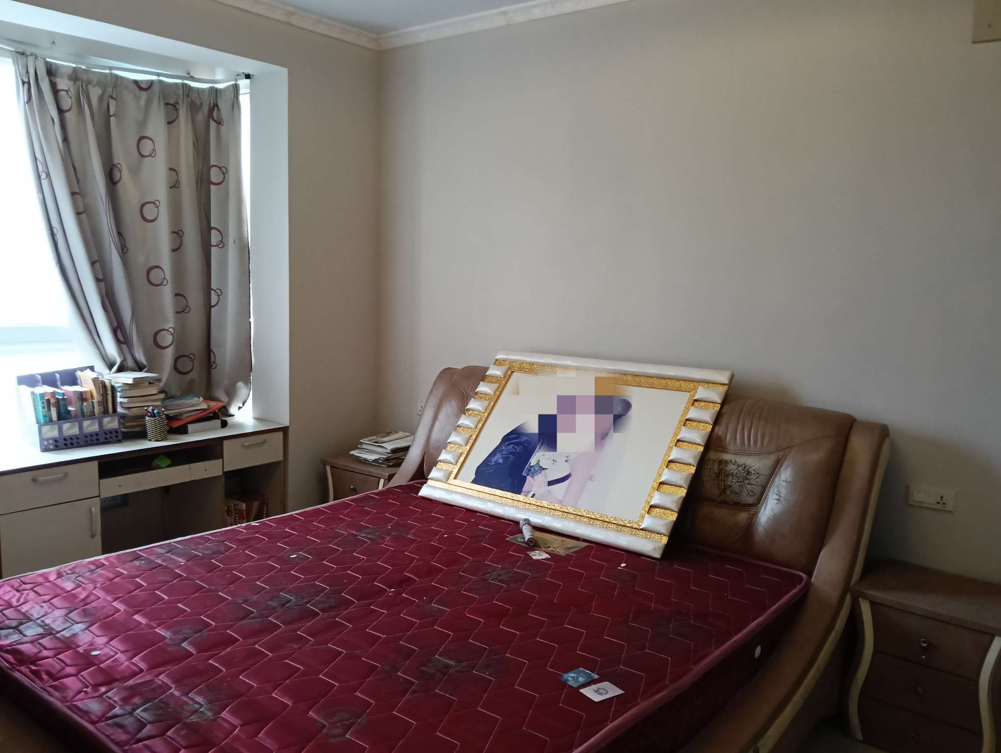大通街道金丰易居二期两室精装诚心出售_6