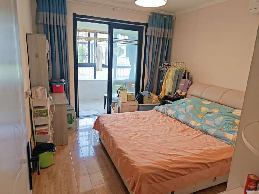 远宏书香 120平 精装三室两厅 学区房满两年 随时看房_6