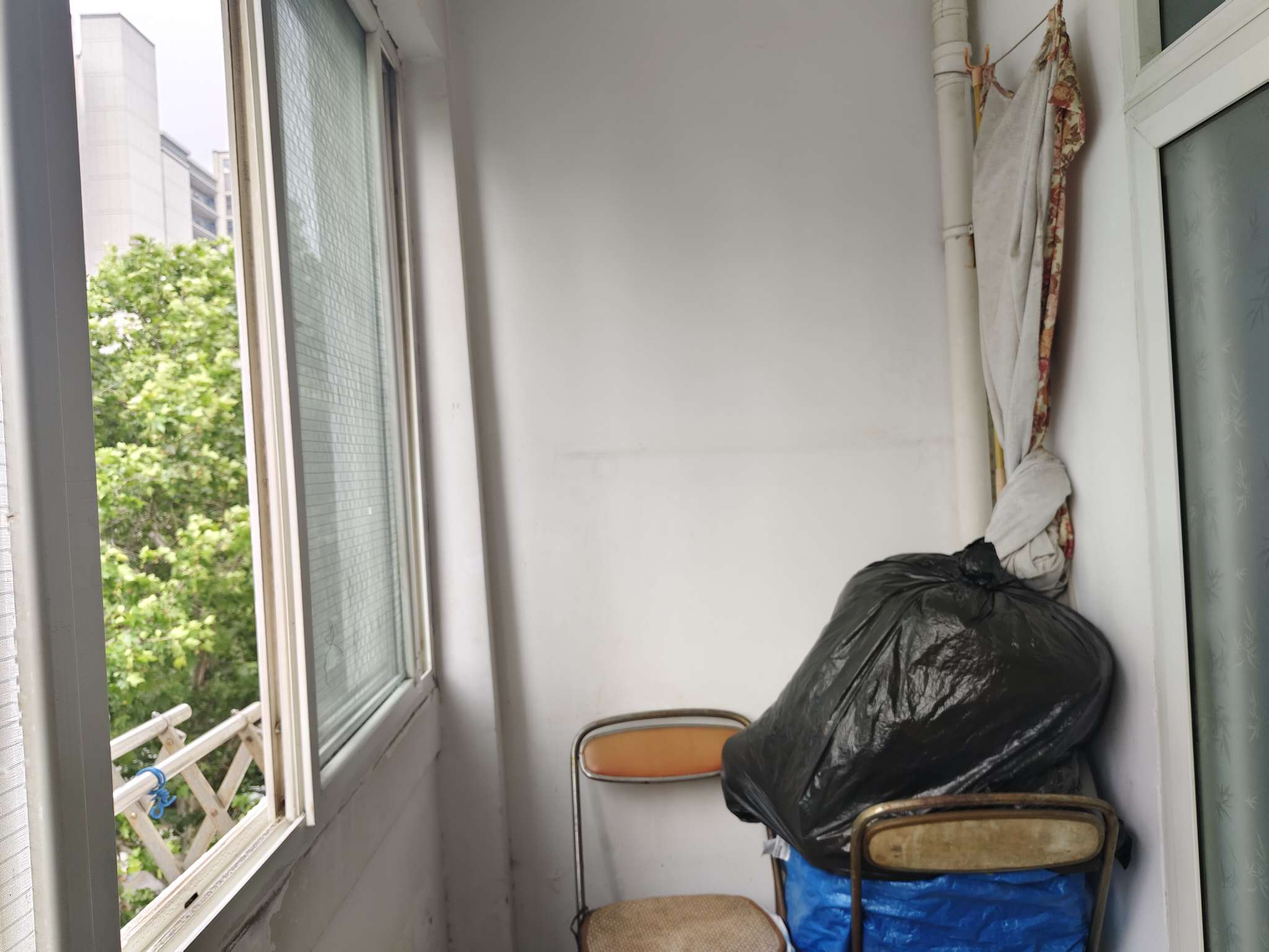 金豪阳光花园 67平 南向两室一厅 满两年 交通便利_7