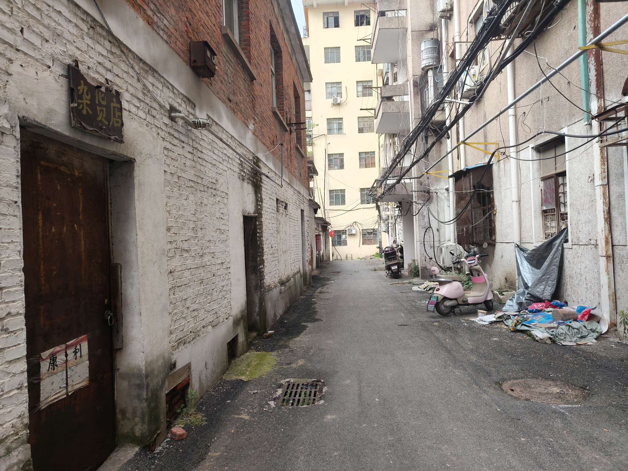 文明小区三角花园 68平 两室一厅 简装出租 随时看房_6