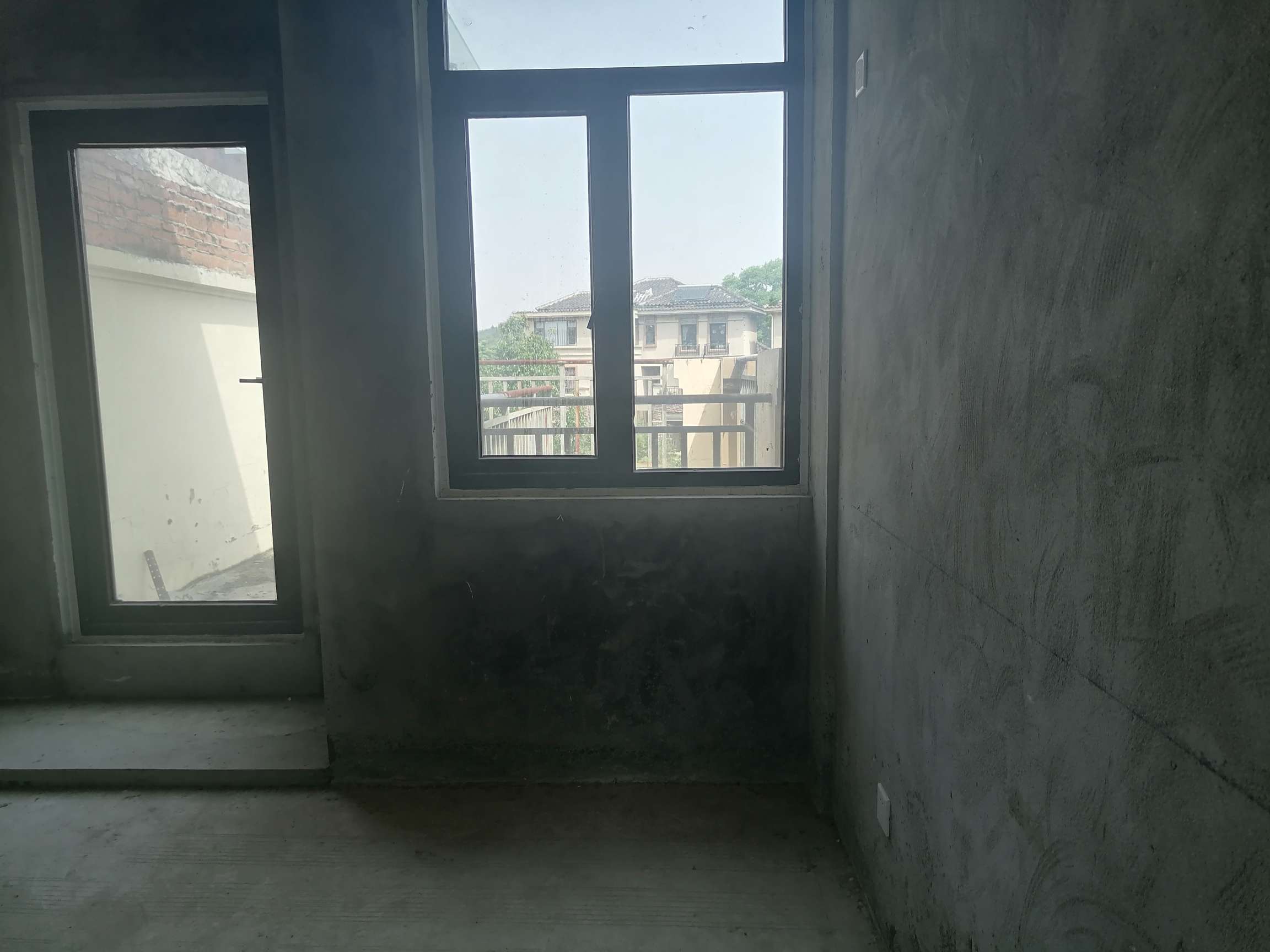 泉山湖龙湾叠拼四室两厅毛坯房出售_13