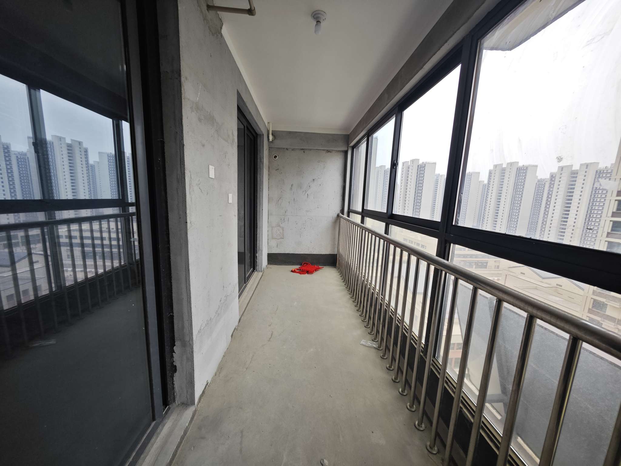 向阳苑 97平 南向三室两厅 满两年 毛坯好房_8