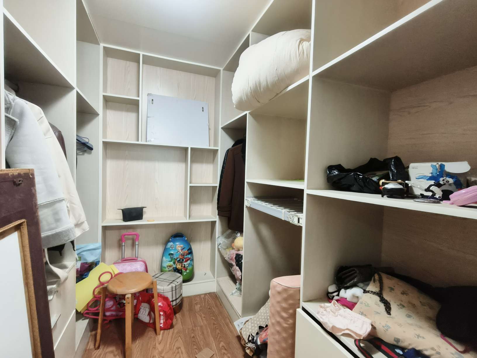 领城 精装婚房 三室两厅 房型方正 南北通透 两卧朝南  房东诚心出售_13