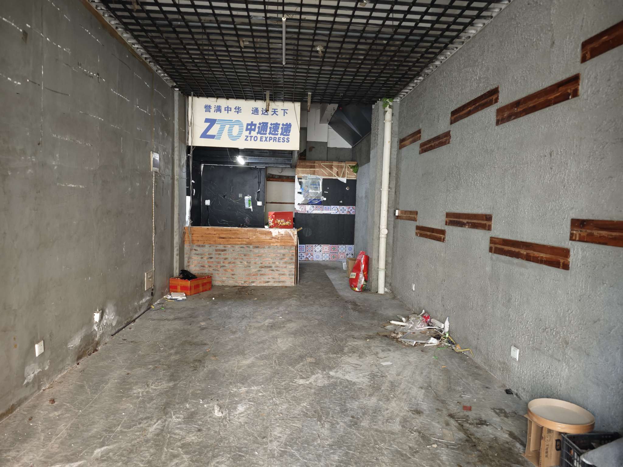 银鹭万树城 49平临街商铺 优质地段有上下水_3