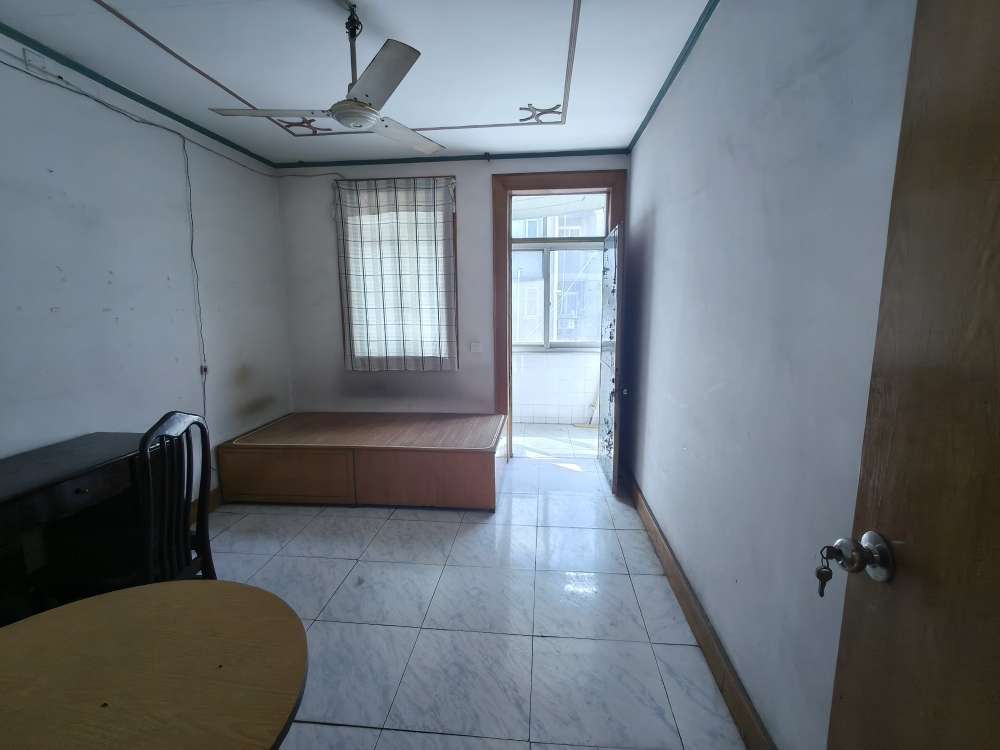 出租新华村3层56平2室1厅简装_3
