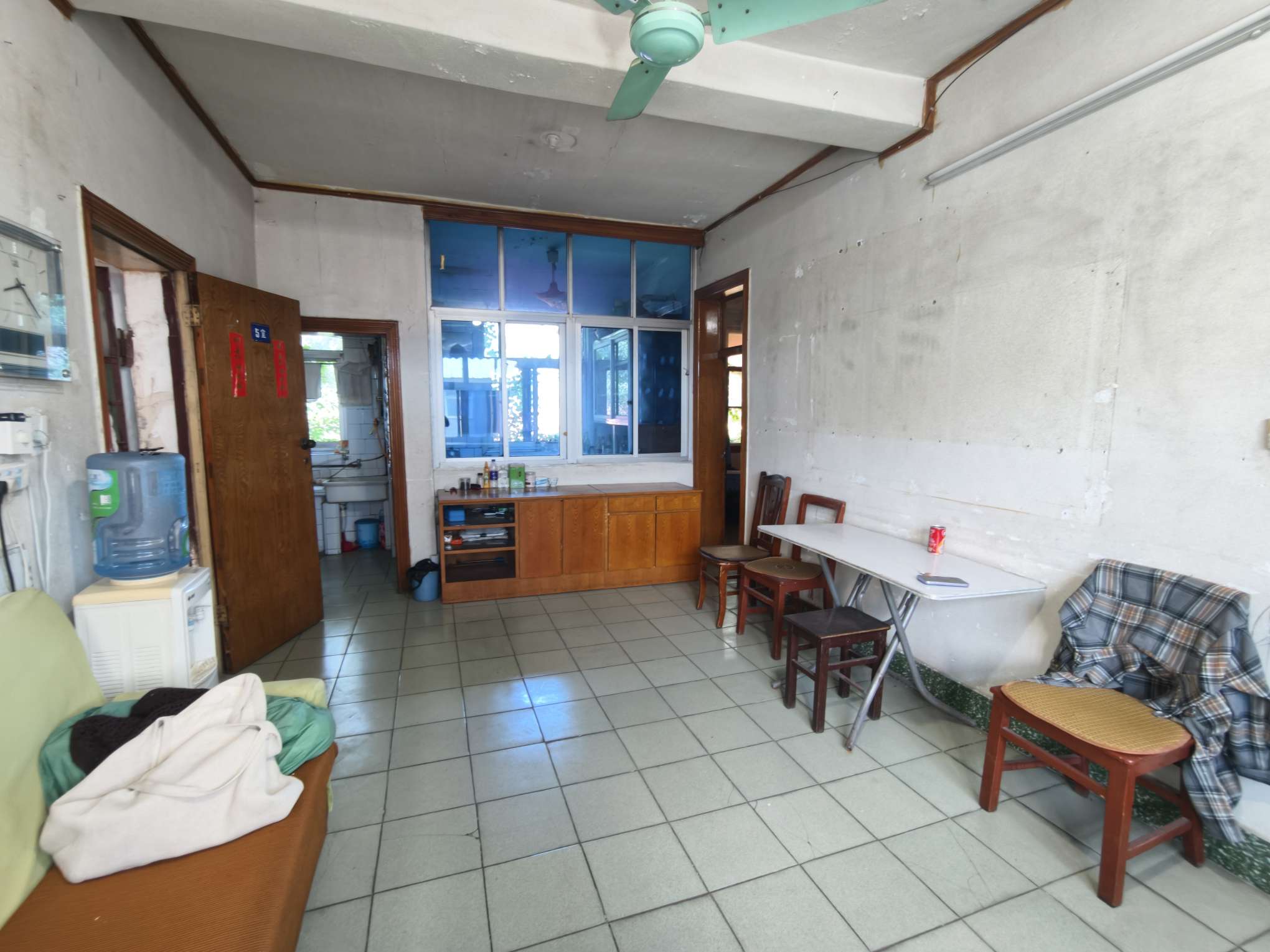 基建村 67平 两室一厅 交通便利学区房 普装出租_2
