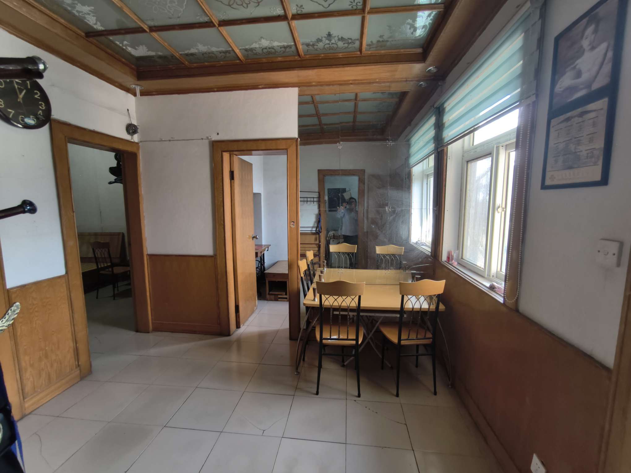 基建村3室1厅简装出售学区房_2