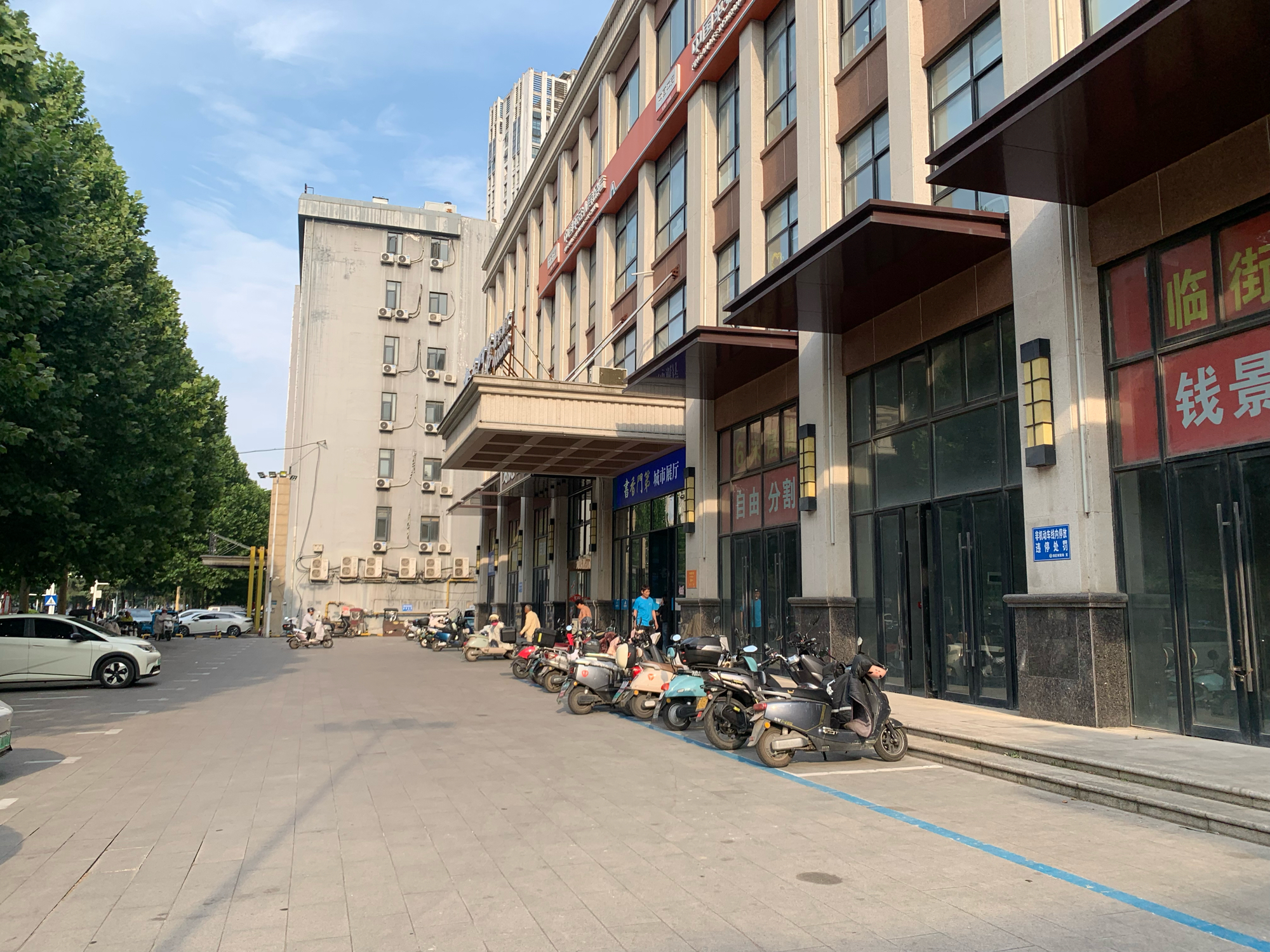 舜耕中都 81平临街商铺 人流密集 毛坯自由装修_4