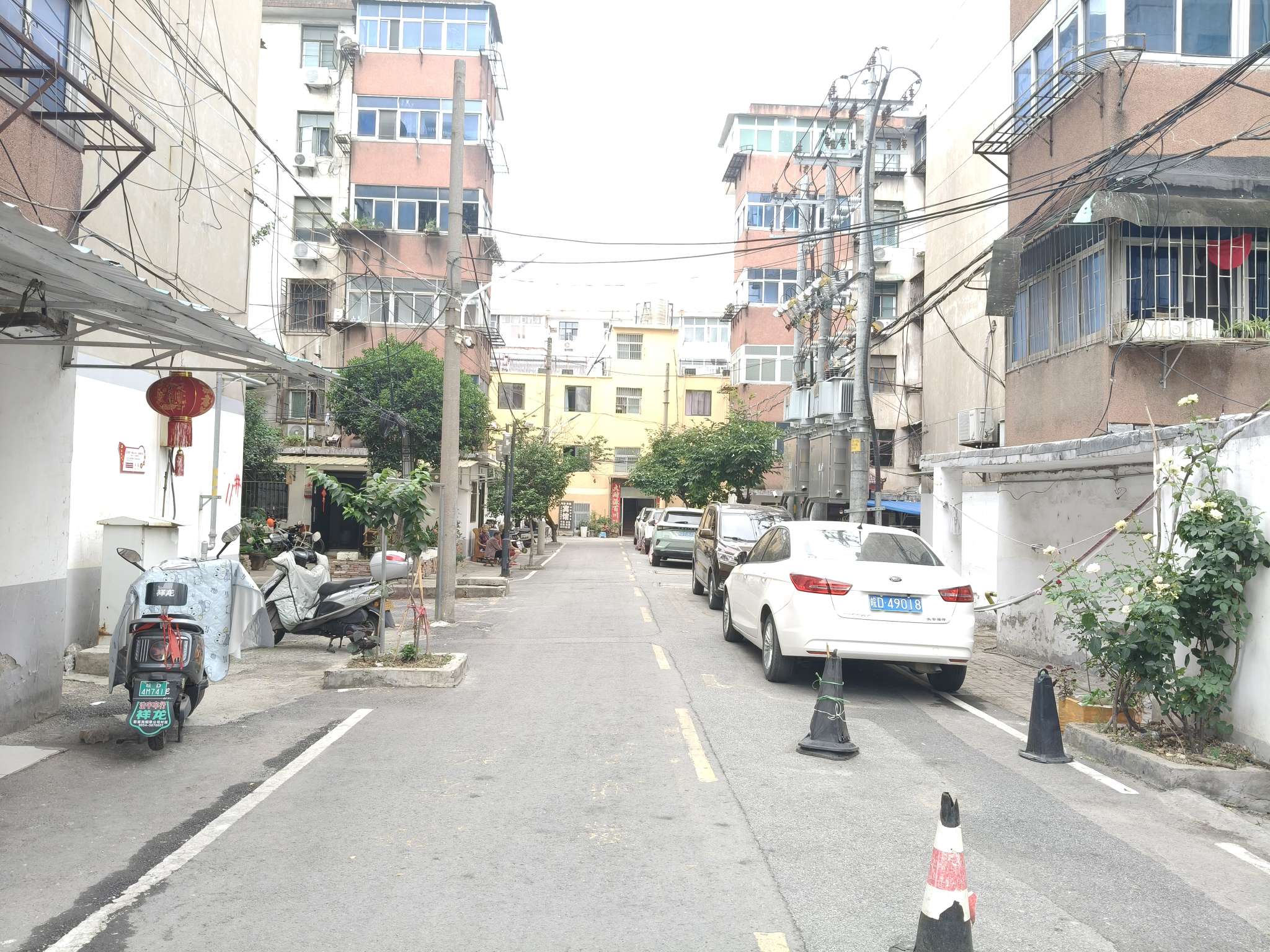 两房出租简单装修提前预约_7