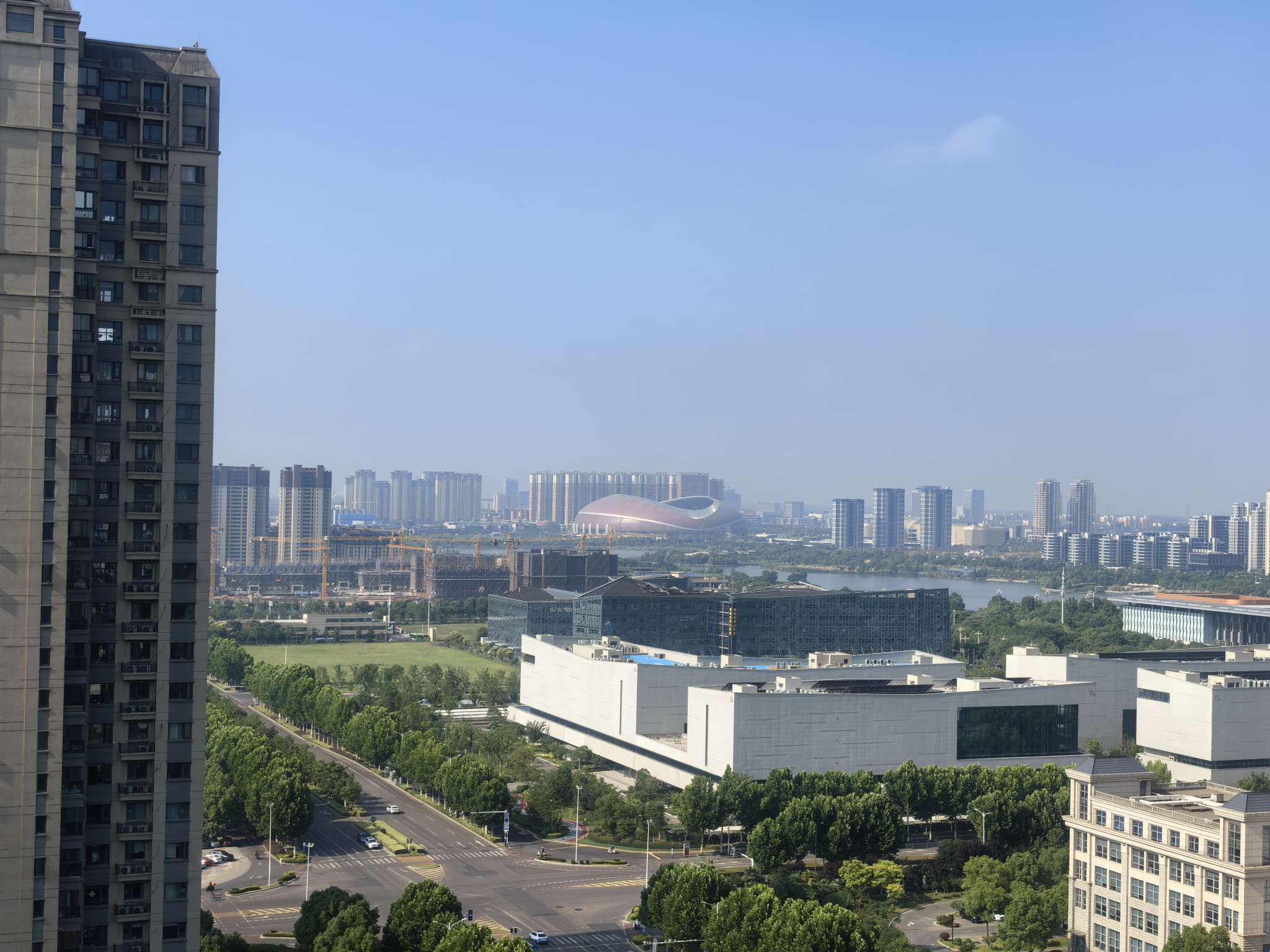 恒大绿洲 102平 精装三室 满五唯一 采光好 交通便利_12