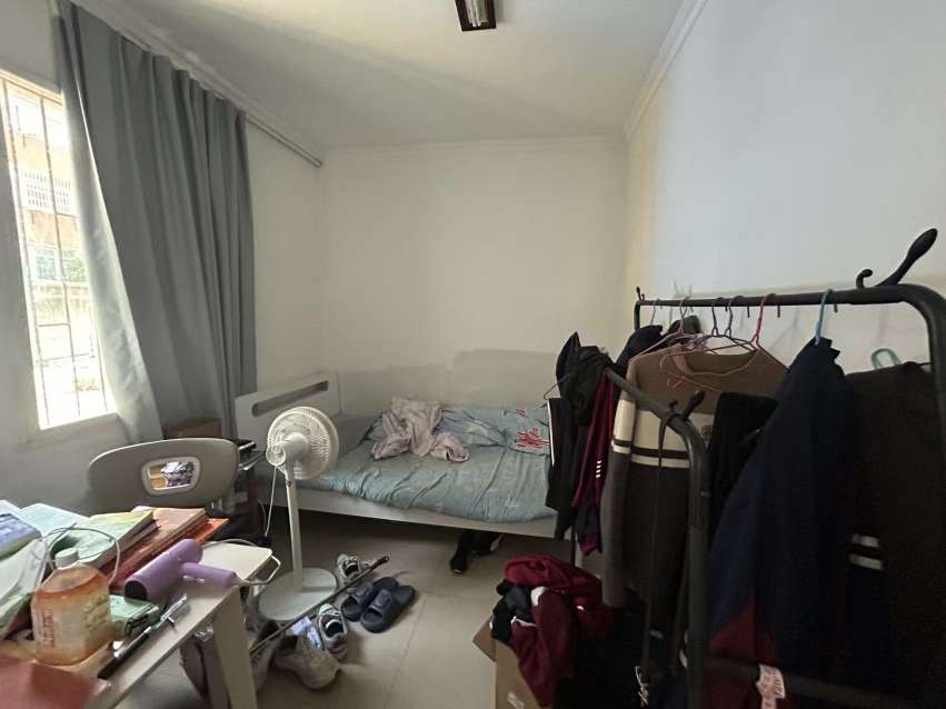 裕安大板楼 62平三室 南向采光好 配套齐全普装出租_8