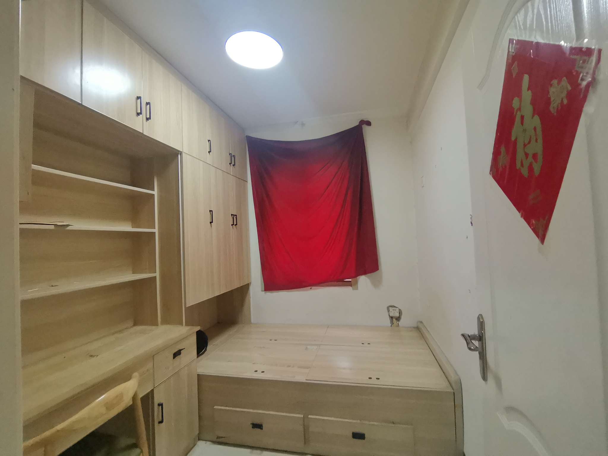 金丰易居三期精装三房出租，地段繁华，交通便利_8