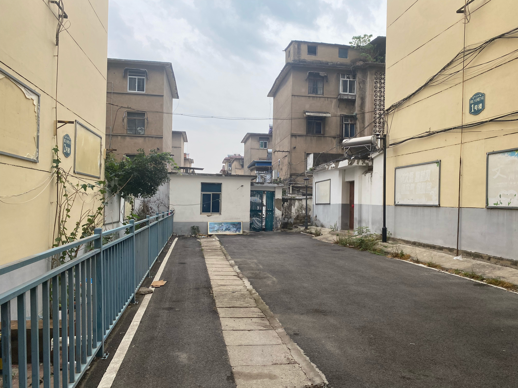 园丁小区 68平 南向两室 满两年免税 普装即住_12