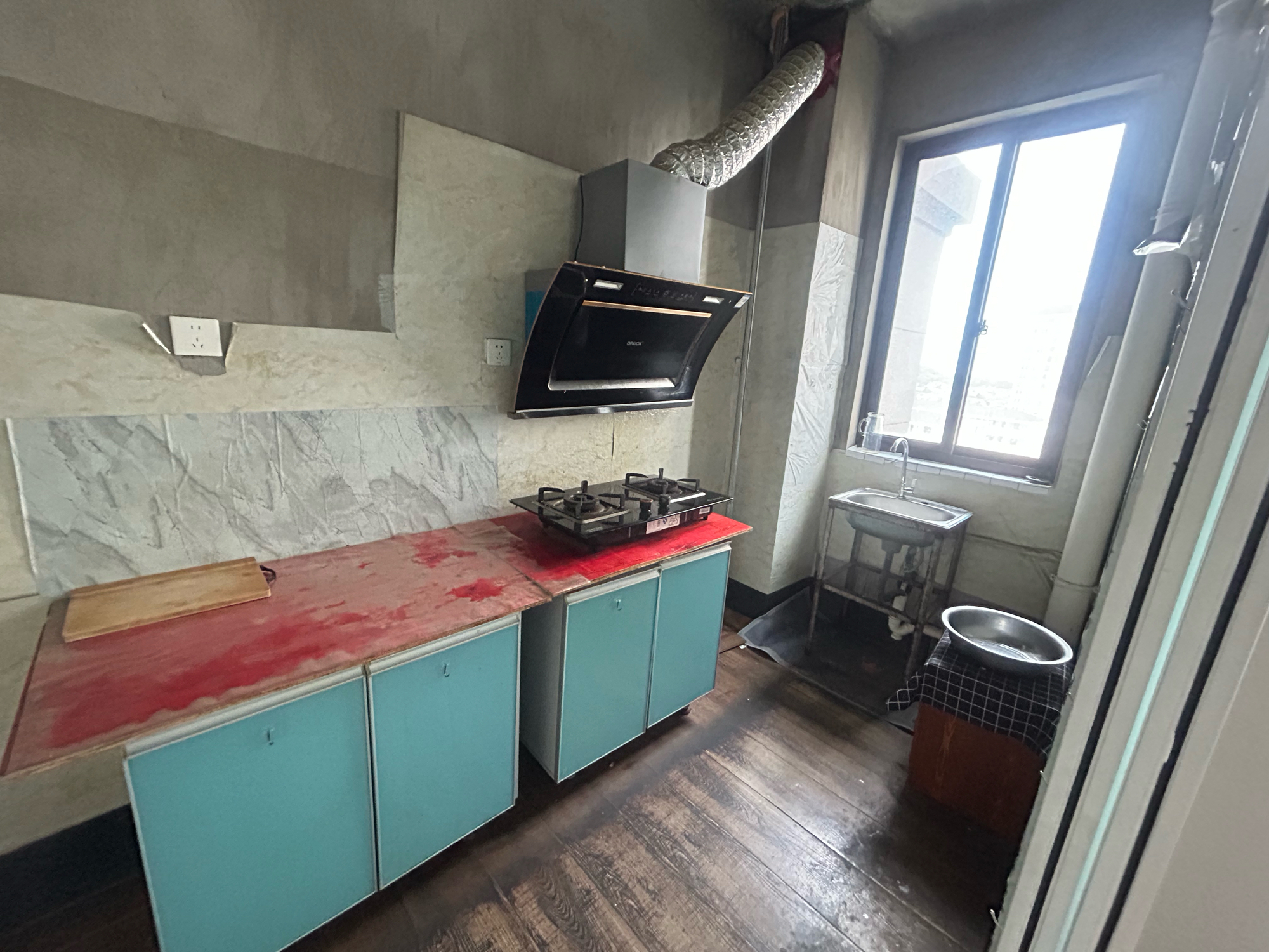 晟地绿园简装三房两厅拎包入住好房急租_4