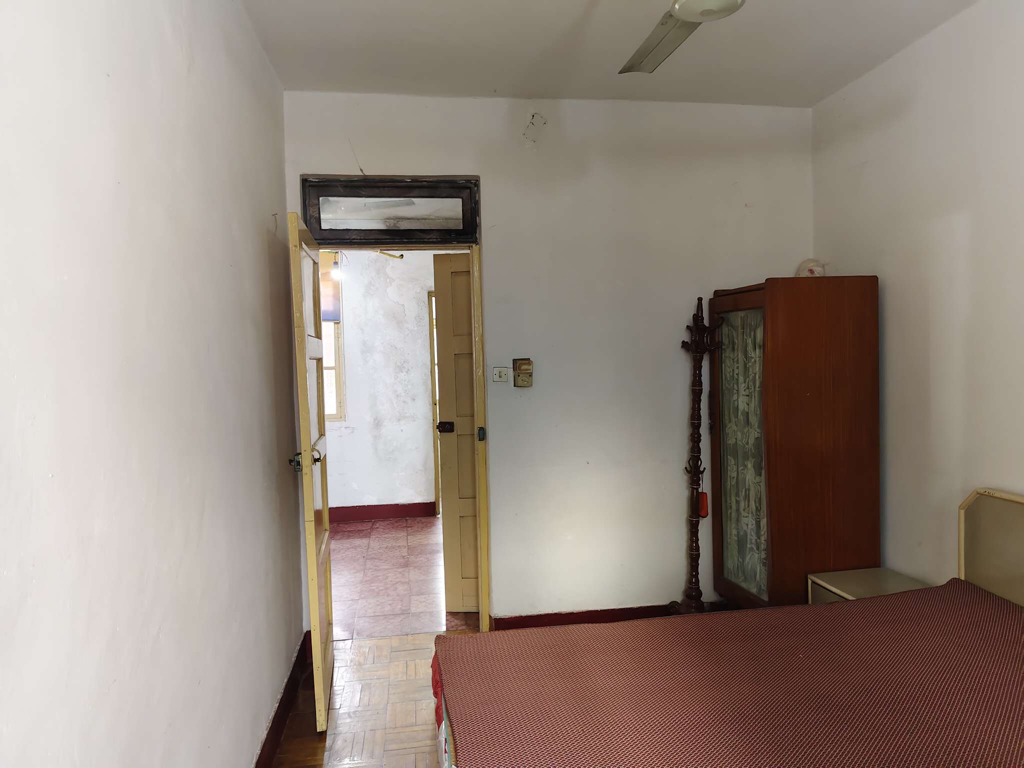 龙眼村 56平 两室一厅 简装出租 交通便利 学区房 随时看房_4